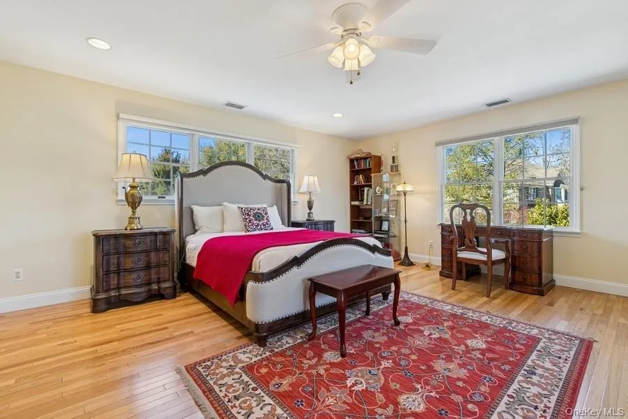 5 Kenwood Lane, Smithtown, NY, 5 Bedrooms Bedrooms, 9 Rooms Rooms,4 BathroomsBathrooms,Residential,For Rent,Kenwood,0,1038556 5 Kenwood Lane, Smithtown, NY, 5 Bedrooms Bedrooms, 9 Rooms Rooms,4 BathroomsBathrooms,Residential,For Rent,Kenwood,0,1038556