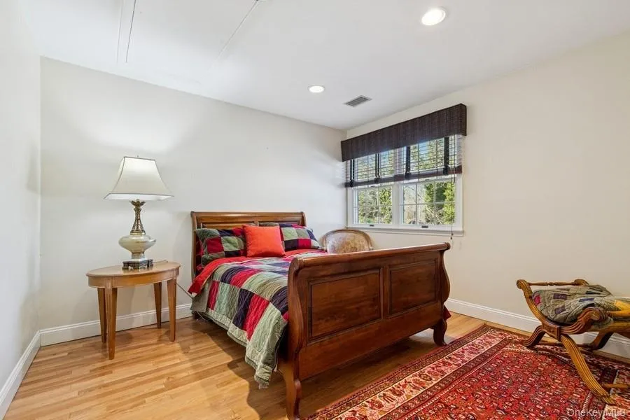 5 Kenwood Lane, Smithtown, NY, 5 Bedrooms Bedrooms, 9 Rooms Rooms,4 BathroomsBathrooms,Residential,For Rent,Kenwood,0,1038556 5 Kenwood Lane, Smithtown, NY, 5 Bedrooms Bedrooms, 9 Rooms Rooms,4 BathroomsBathrooms,Residential,For Rent,Kenwood,0,1038556