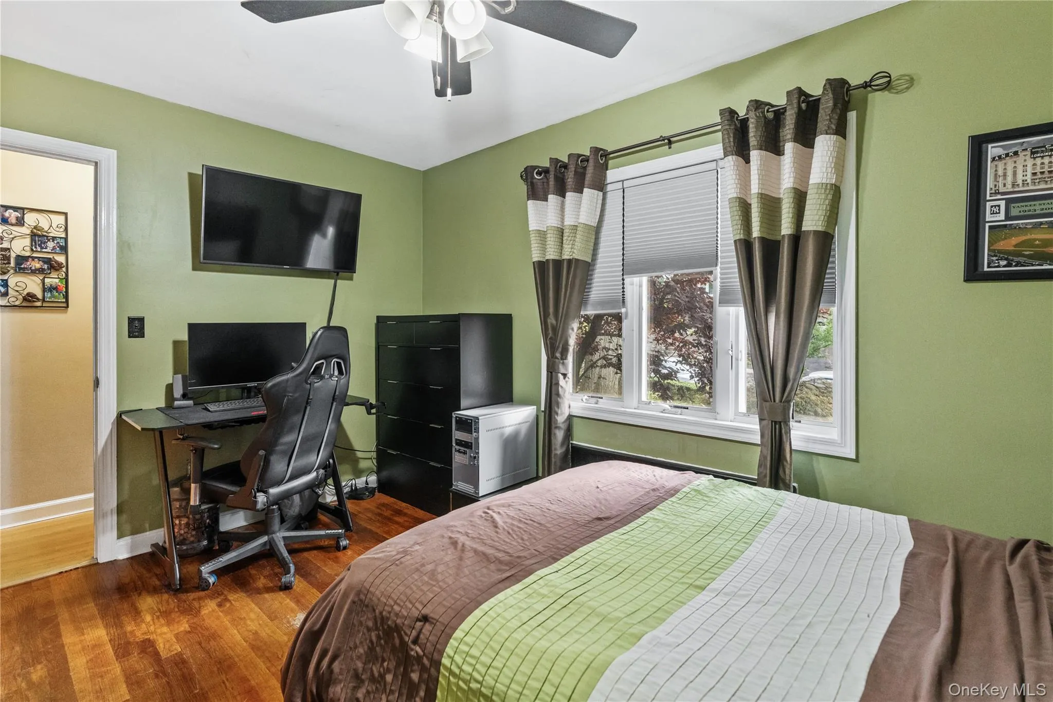 129 Sweetfield Circle, Yonkers, NY, 3 Bedrooms Bedrooms, 8 Rooms Rooms,2 BathroomsBathrooms,Residential,For Rent,Sweetfield,0,1038558 129 Sweetfield Circle, Yonkers, NY, 3 Bedrooms Bedrooms, 8 Rooms Rooms,2 BathroomsBathrooms,Residential,For Rent,Sweetfield,0,1038558