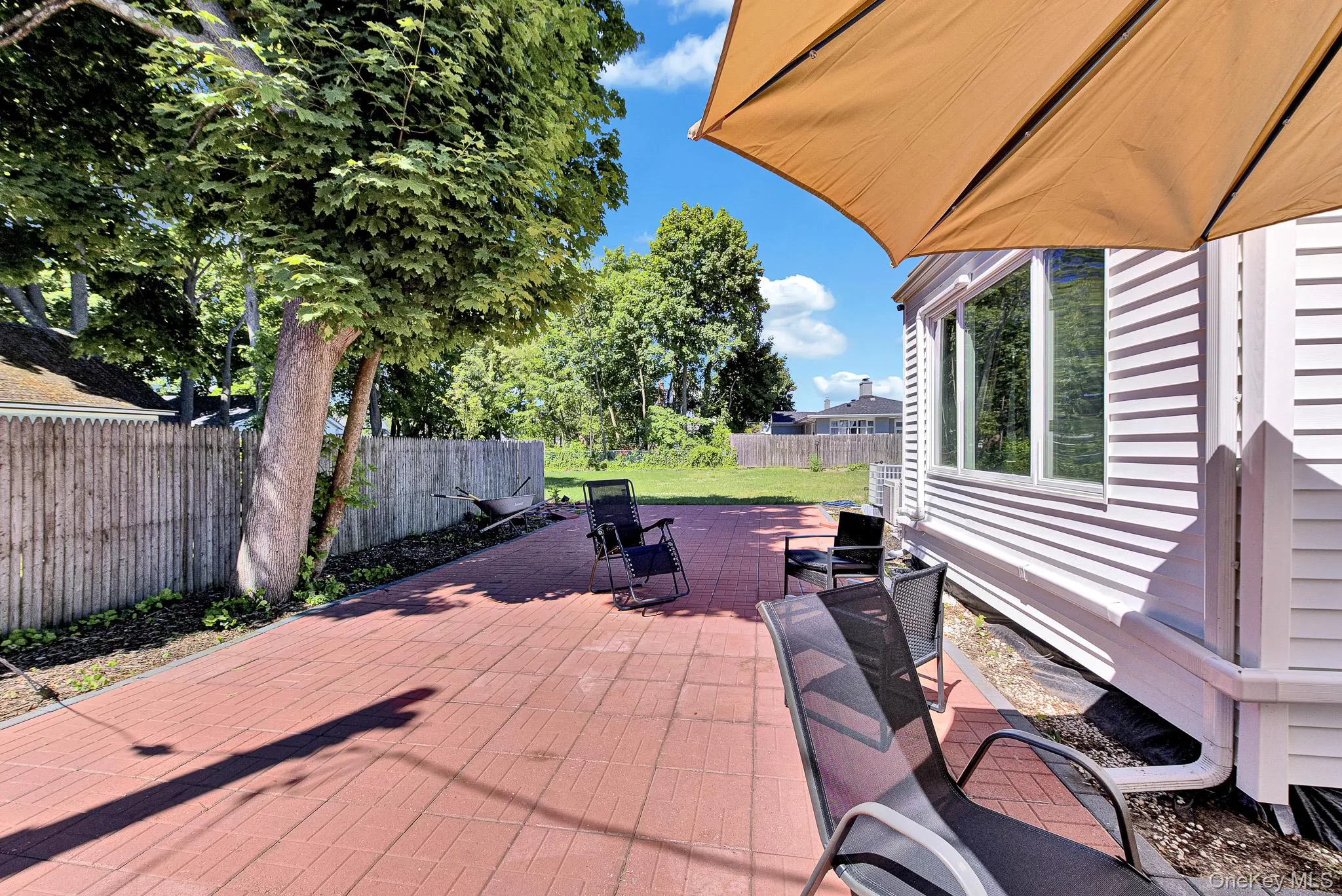64 Roe Boulevard, Brookhaven, NY, 5 Bedrooms Bedrooms, 16 Rooms Rooms,3 BathroomsBathrooms,Residential,For Rent,Roe,0,1038560 64 Roe Boulevard, Brookhaven, NY, 5 Bedrooms Bedrooms, 16 Rooms Rooms,3 BathroomsBathrooms,Residential,For Rent,Roe,0,1038560