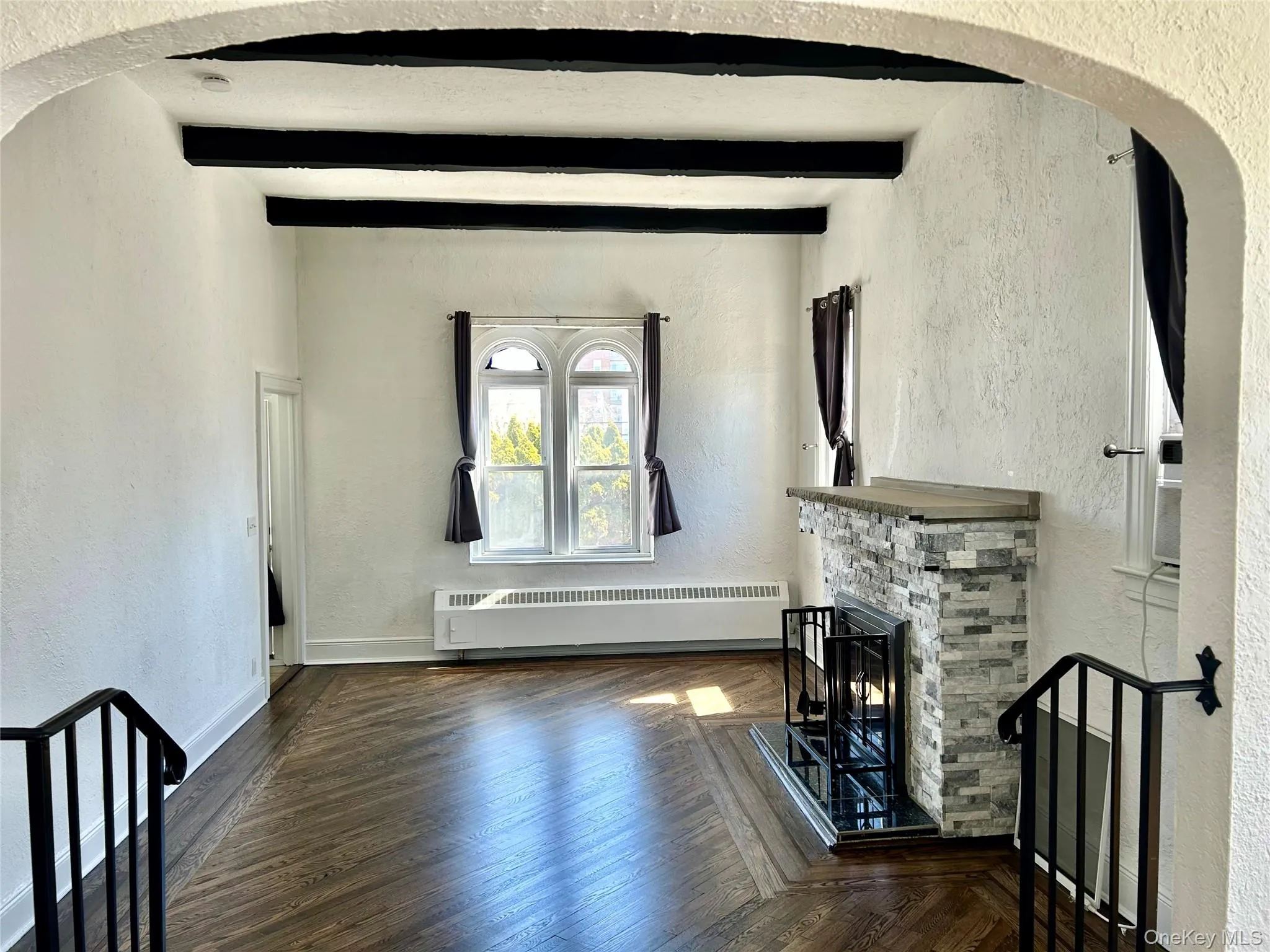 105 Mitchell Avenue, Long Beach, NY, 3 Bedrooms Bedrooms, 6 Rooms Rooms,2 BathroomsBathrooms,Residential Lease,For Rent,Mitchell,0,1038565 105 Mitchell Avenue, Long Beach, NY, 3 Bedrooms Bedrooms, 6 Rooms Rooms,2 BathroomsBathrooms,Residential Lease,For Rent,Mitchell,0,1038565