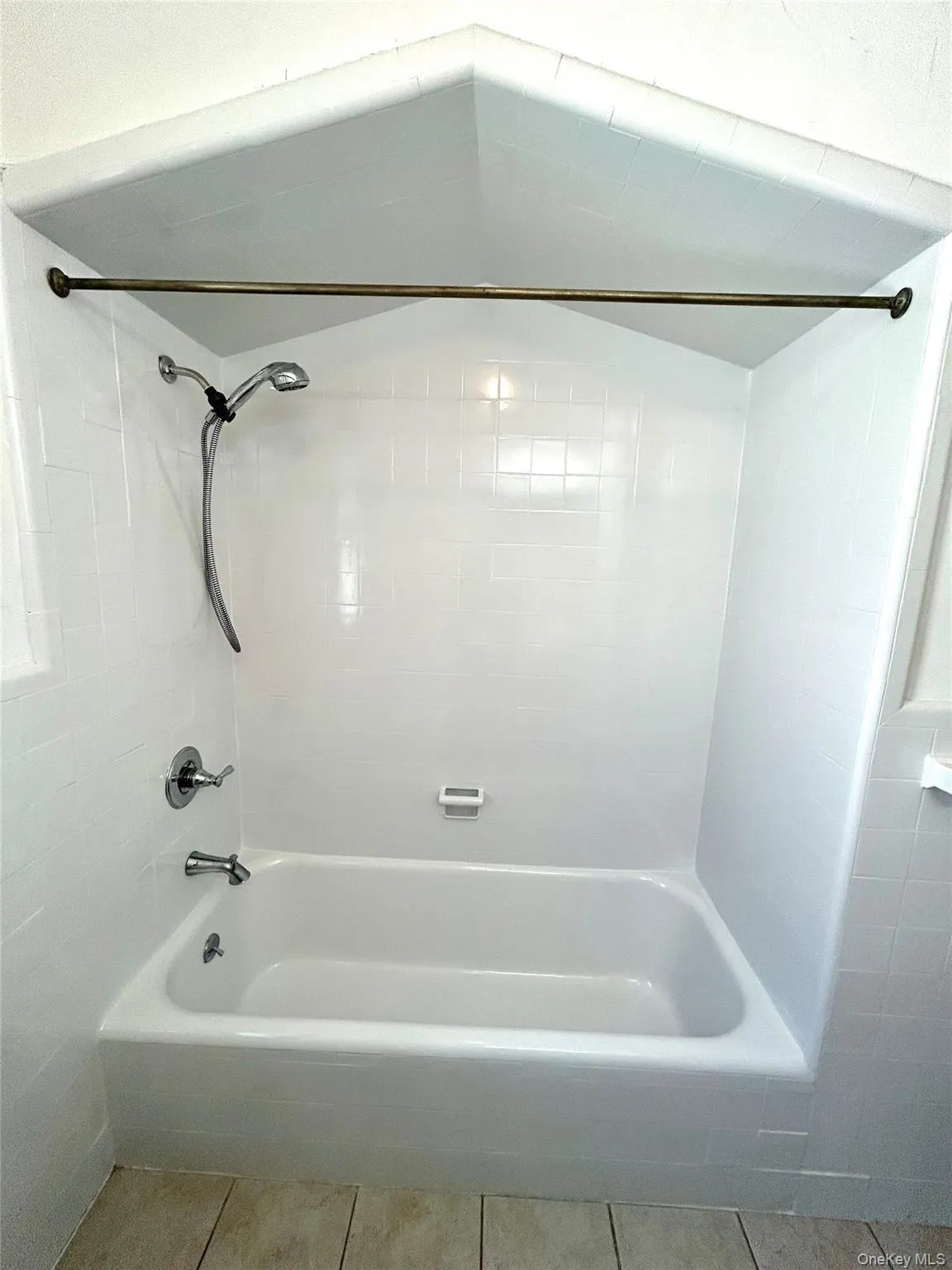 105 Mitchell Avenue, Long Beach, NY, 3 Bedrooms Bedrooms, 6 Rooms Rooms,2 BathroomsBathrooms,Residential Lease,For Rent,Mitchell,0,1038565 105 Mitchell Avenue, Long Beach, NY, 3 Bedrooms Bedrooms, 6 Rooms Rooms,2 BathroomsBathrooms,Residential Lease,For Rent,Mitchell,0,1038565