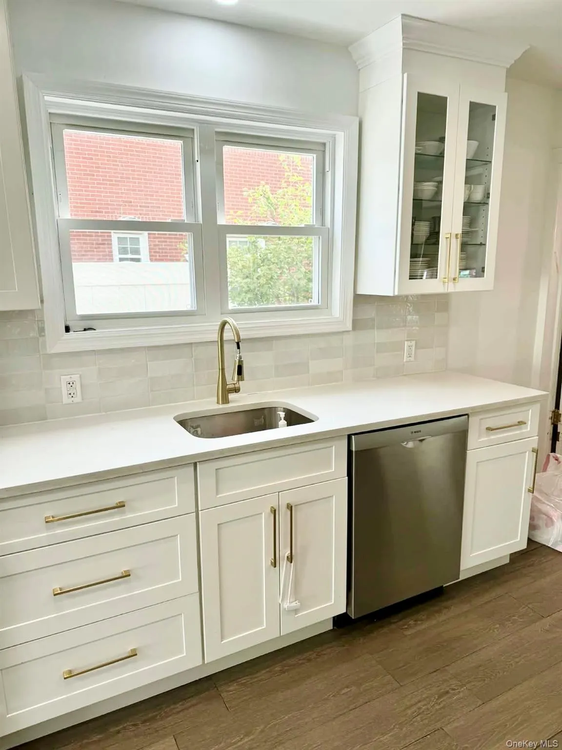 322 Westwood Road, Hempstead, NY, 4 Bedrooms Bedrooms, 10 Rooms Rooms,3 BathroomsBathrooms,Residential Lease,For Rent,Westwood,0,1038567 322 Westwood Road, Hempstead, NY, 4 Bedrooms Bedrooms, 10 Rooms Rooms,3 BathroomsBathrooms,Residential Lease,For Rent,Westwood,0,1038567