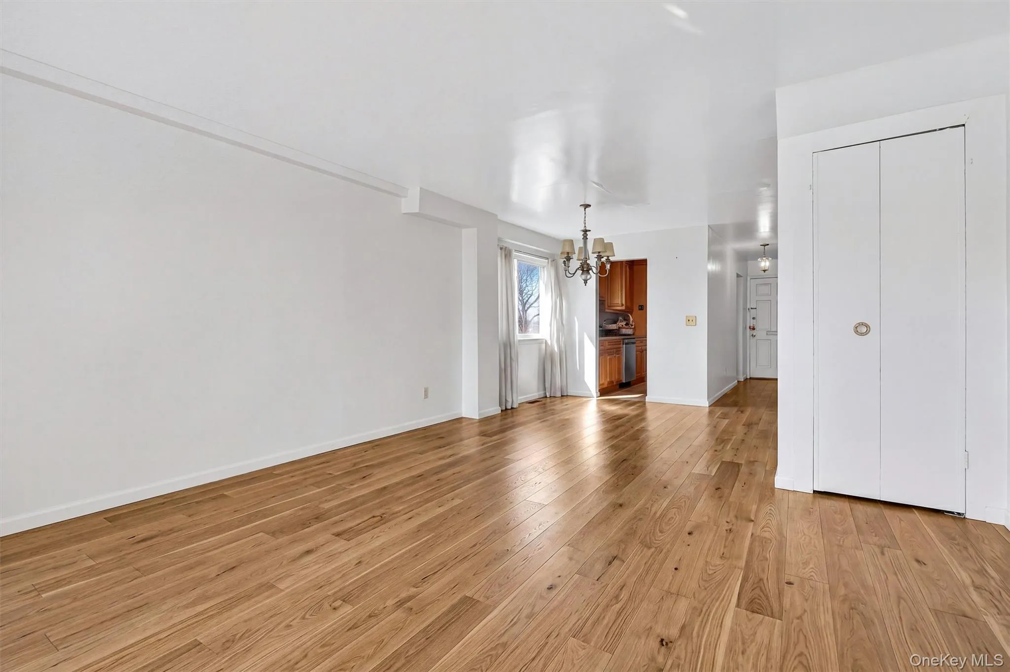 150 Glenwood Avenue, Yonkers, NY, 2 Bedrooms Bedrooms, 4 Rooms Rooms,1 BathroomBathrooms,Residential,For Rent,Glenwood,0,1038568 150 Glenwood Avenue, Yonkers, NY, 2 Bedrooms Bedrooms, 4 Rooms Rooms,1 BathroomBathrooms,Residential,For Rent,Glenwood,0,1038568