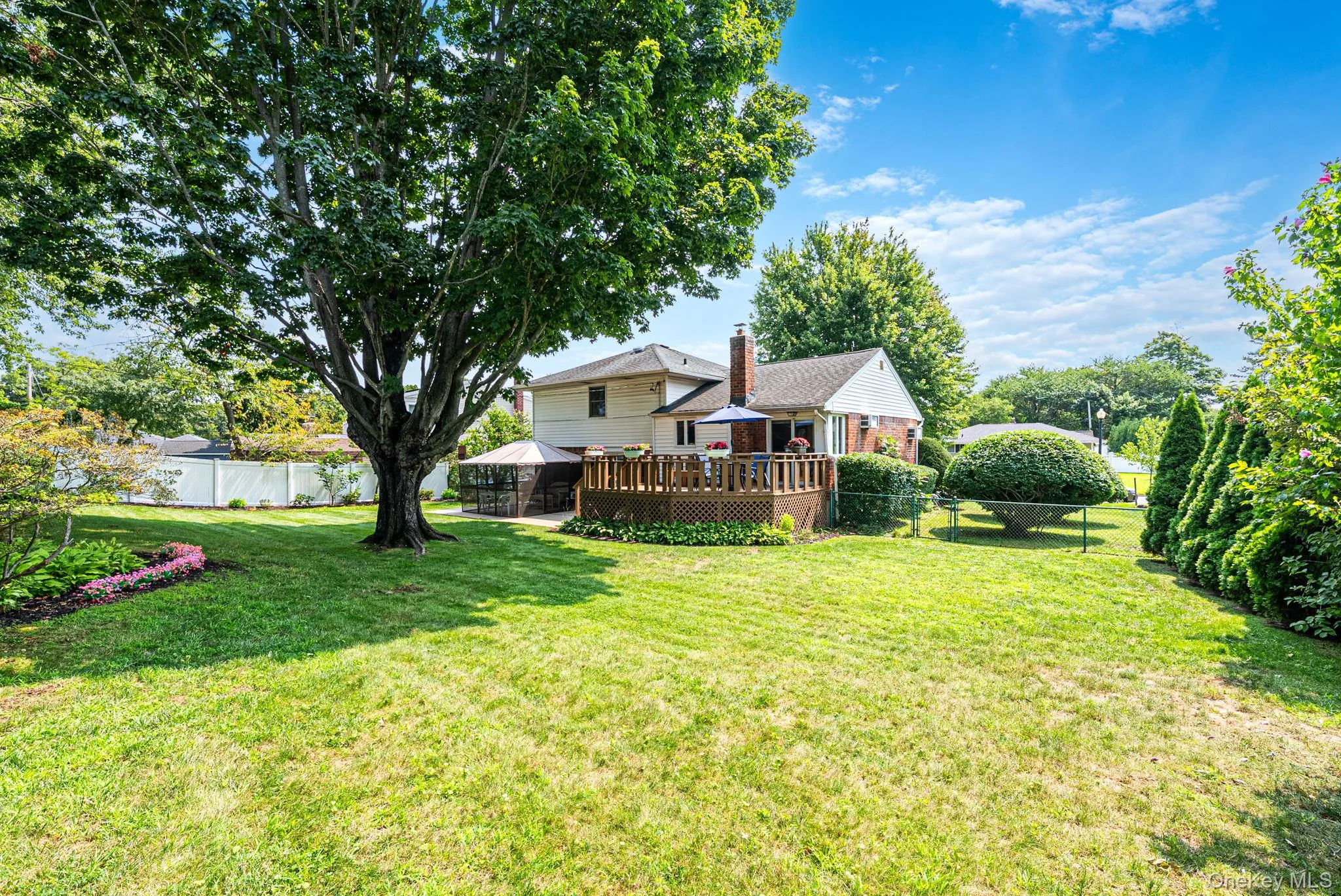 6 Keswick Drive, Islip, NY, 3 Bedrooms Bedrooms, 6 Rooms Rooms,1 BathroomBathrooms,Residential,For Rent,Keswick,0,1038570 6 Keswick Drive, Islip, NY, 3 Bedrooms Bedrooms, 6 Rooms Rooms,1 BathroomBathrooms,Residential,For Rent,Keswick,0,1038570