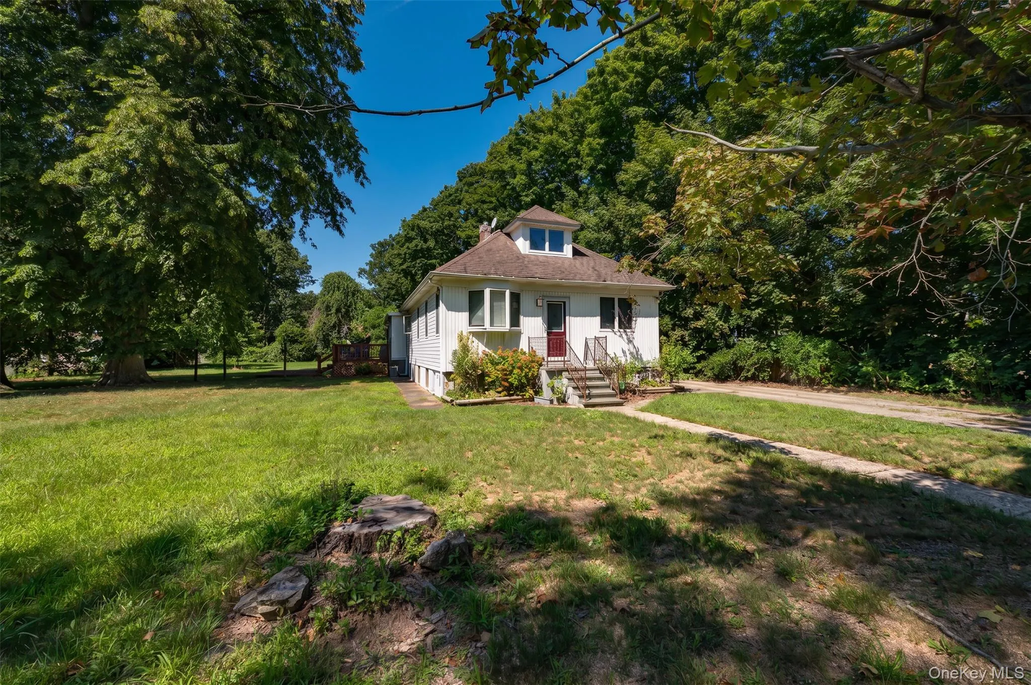 2780 Cedar Avenue, Islip, NY, 3 Bedrooms Bedrooms, 6 Rooms Rooms,3 BathroomsBathrooms,Residential,For Rent,Cedar,0,1038578 2780 Cedar Avenue, Islip, NY, 3 Bedrooms Bedrooms, 6 Rooms Rooms,3 BathroomsBathrooms,Residential,For Rent,Cedar,0,1038578