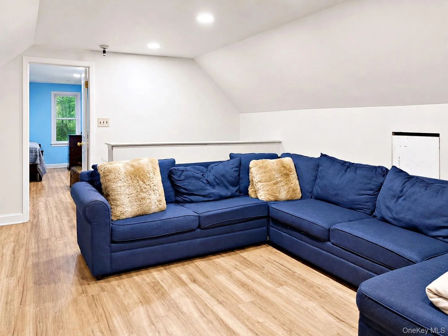 9 Hudson Street, Brookhaven, NY, 4 Bedrooms Bedrooms, 8 Rooms Rooms,1 BathroomBathrooms,Residential,For Rent,Hudson,0,1038583 9 Hudson Street, Brookhaven, NY, 4 Bedrooms Bedrooms, 8 Rooms Rooms,1 BathroomBathrooms,Residential,For Rent,Hudson,0,1038583
