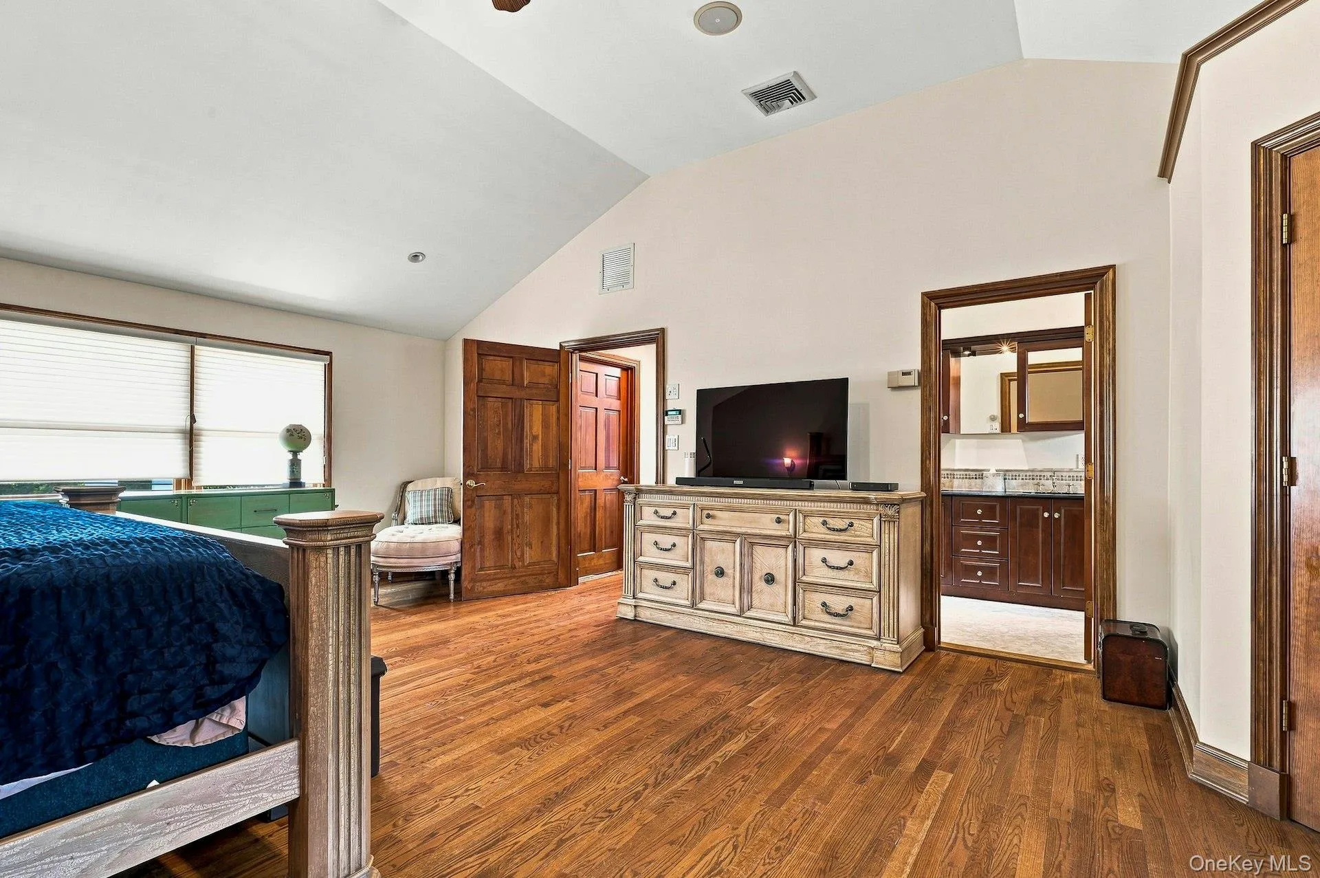 7 Herkimer Avenue, Oyster Bay, NY, 4 Bedrooms Bedrooms, 9 Rooms Rooms,3 BathroomsBathrooms,Residential,For Rent,Herkimer,0,1038584 7 Herkimer Avenue, Oyster Bay, NY, 4 Bedrooms Bedrooms, 9 Rooms Rooms,3 BathroomsBathrooms,Residential,For Rent,Herkimer,0,1038584