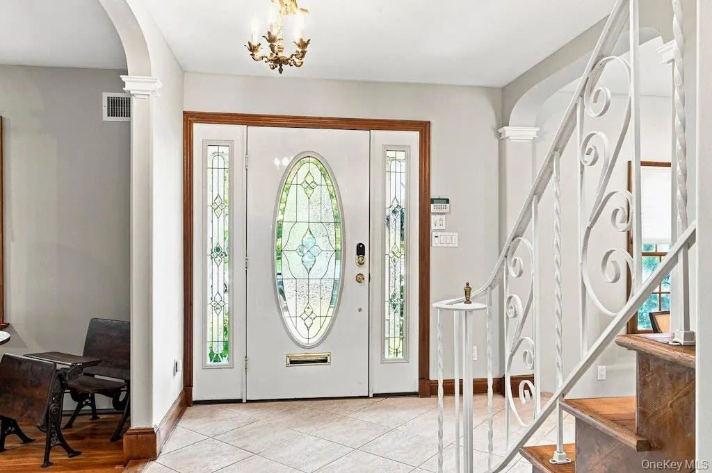 7 Herkimer Avenue, Oyster Bay, NY, 4 Bedrooms Bedrooms, 9 Rooms Rooms,3 BathroomsBathrooms,Residential,For Rent,Herkimer,0,1038584 7 Herkimer Avenue, Oyster Bay, NY, 4 Bedrooms Bedrooms, 9 Rooms Rooms,3 BathroomsBathrooms,Residential,For Rent,Herkimer,0,1038584