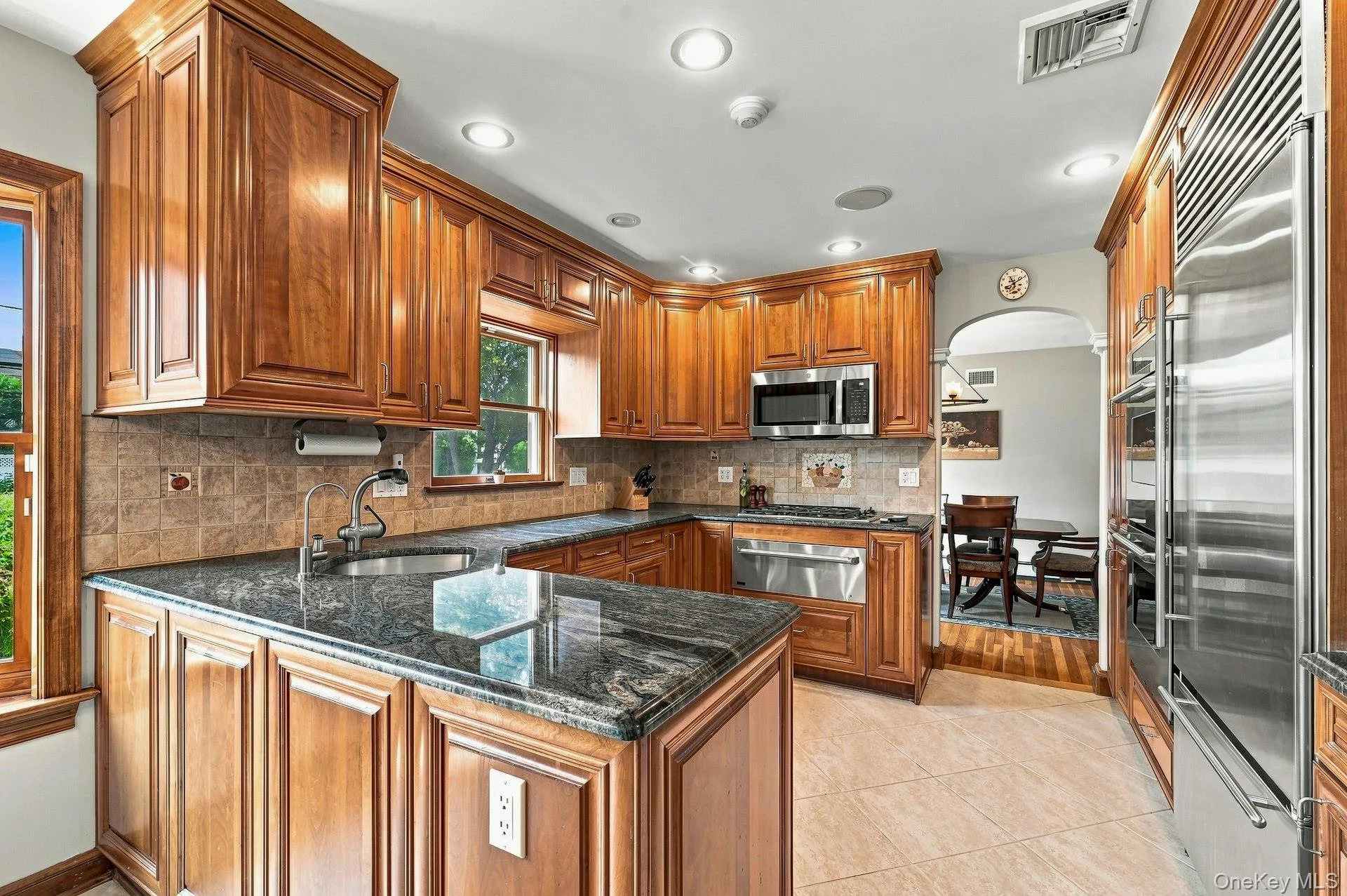 7 Herkimer Avenue, Oyster Bay, NY, 4 Bedrooms Bedrooms, 9 Rooms Rooms,3 BathroomsBathrooms,Residential,For Rent,Herkimer,0,1038584 7 Herkimer Avenue, Oyster Bay, NY, 4 Bedrooms Bedrooms, 9 Rooms Rooms,3 BathroomsBathrooms,Residential,For Rent,Herkimer,0,1038584