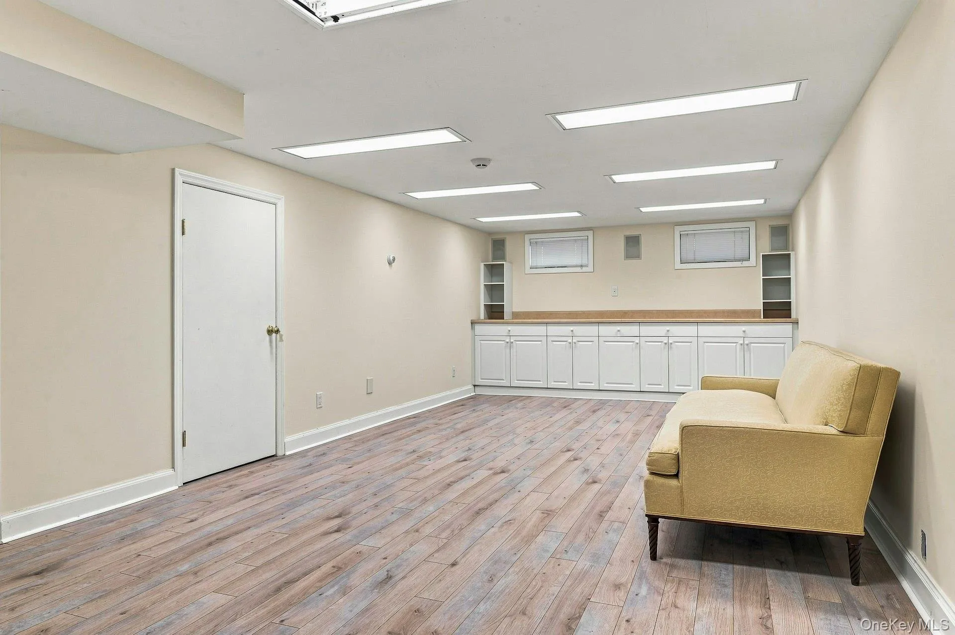 7 Herkimer Avenue, Oyster Bay, NY, 4 Bedrooms Bedrooms, 9 Rooms Rooms,3 BathroomsBathrooms,Residential,For Rent,Herkimer,0,1038584 7 Herkimer Avenue, Oyster Bay, NY, 4 Bedrooms Bedrooms, 9 Rooms Rooms,3 BathroomsBathrooms,Residential,For Rent,Herkimer,0,1038584