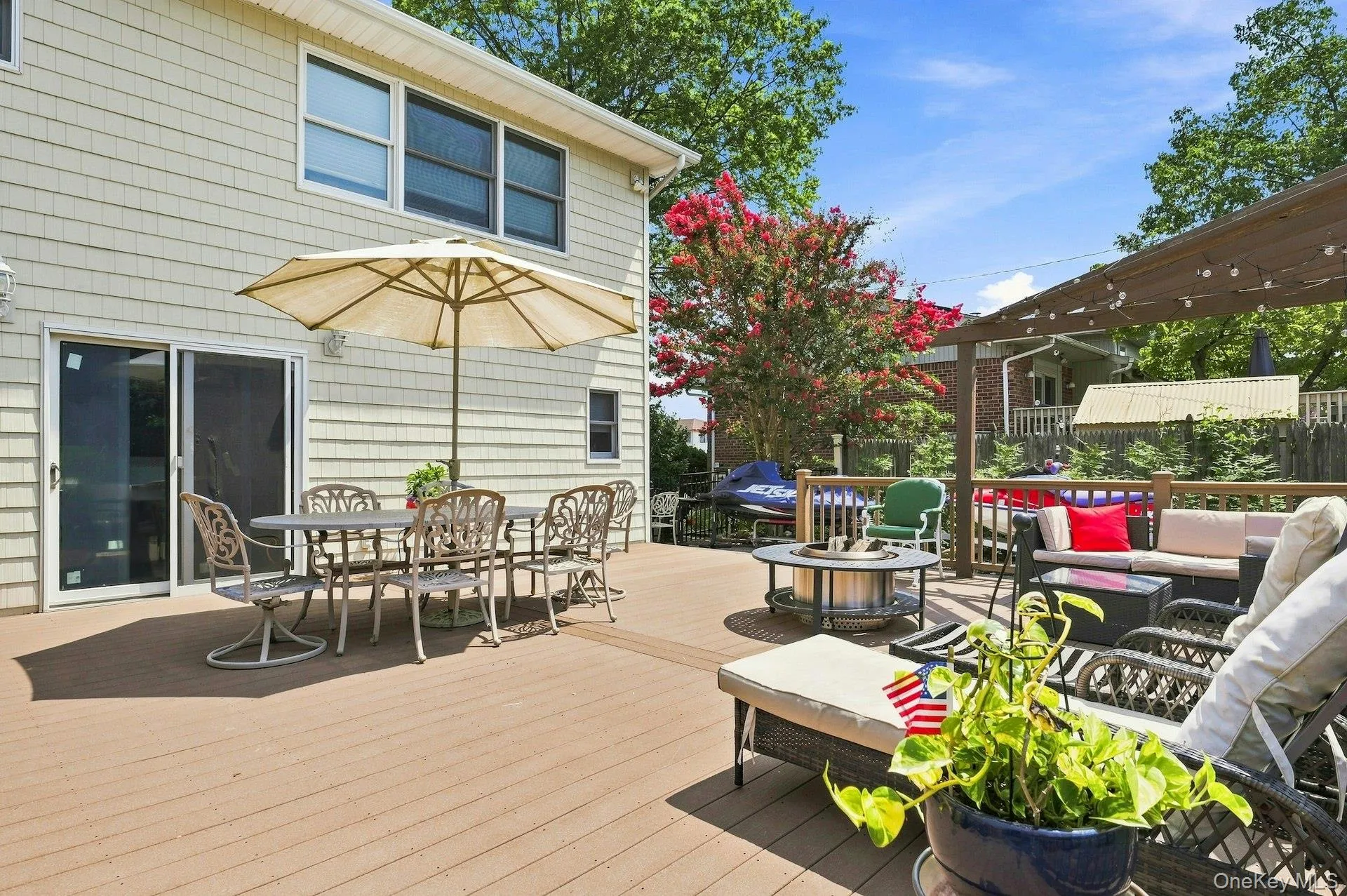7 Herkimer Avenue, Oyster Bay, NY, 4 Bedrooms Bedrooms, 9 Rooms Rooms,3 BathroomsBathrooms,Residential,For Rent,Herkimer,0,1038584 7 Herkimer Avenue, Oyster Bay, NY, 4 Bedrooms Bedrooms, 9 Rooms Rooms,3 BathroomsBathrooms,Residential,For Rent,Herkimer,0,1038584