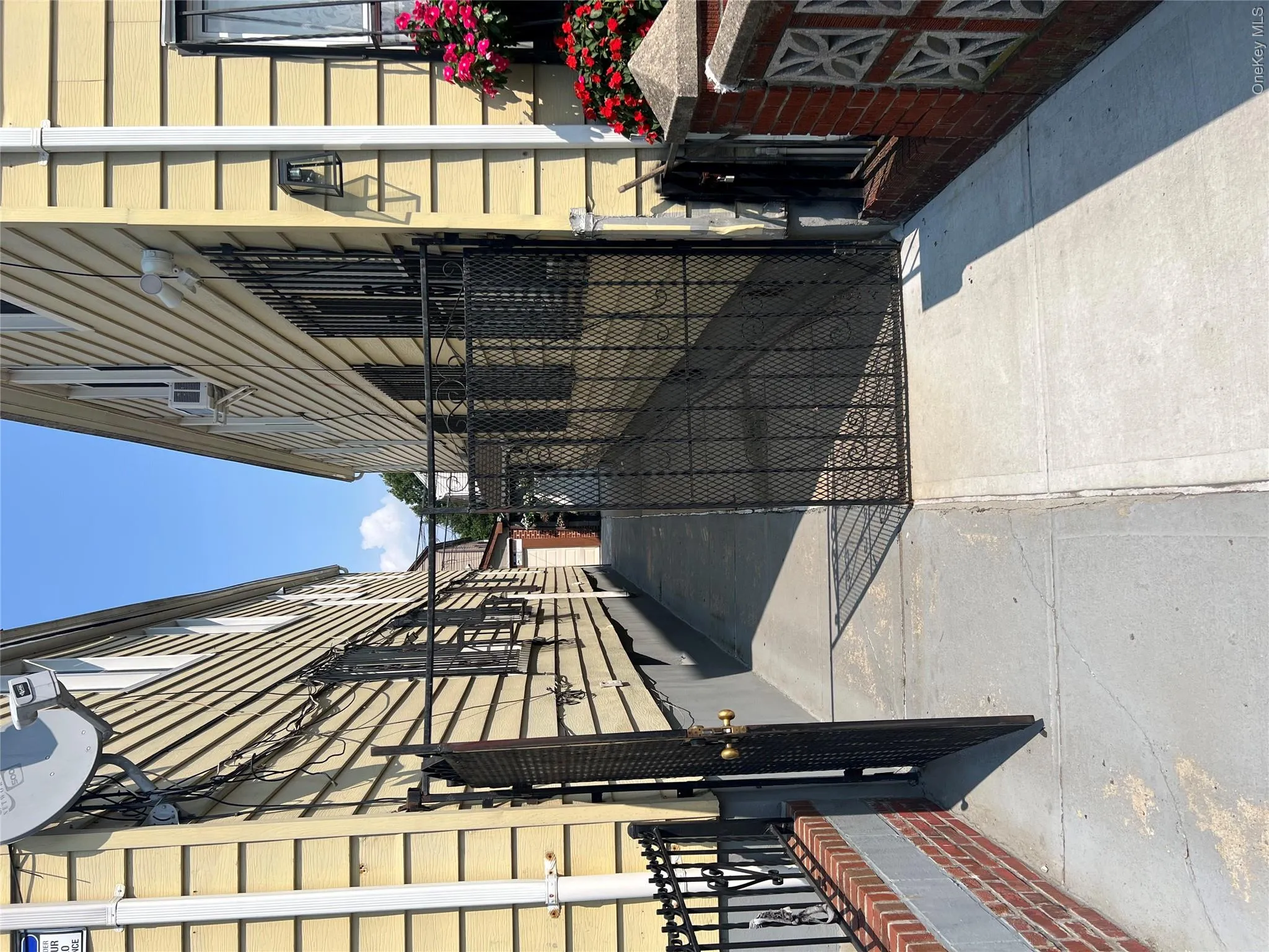 37-55 93rd Street, New York, NY, 10 Bedrooms Bedrooms, 16 Rooms Rooms,3 BathroomsBathrooms,Residential,For Rent,93rd Street,0,1038585 37-55 93rd Street, New York, NY, 10 Bedrooms Bedrooms, 16 Rooms Rooms,3 BathroomsBathrooms,Residential,For Rent,93rd Street,0,1038585
