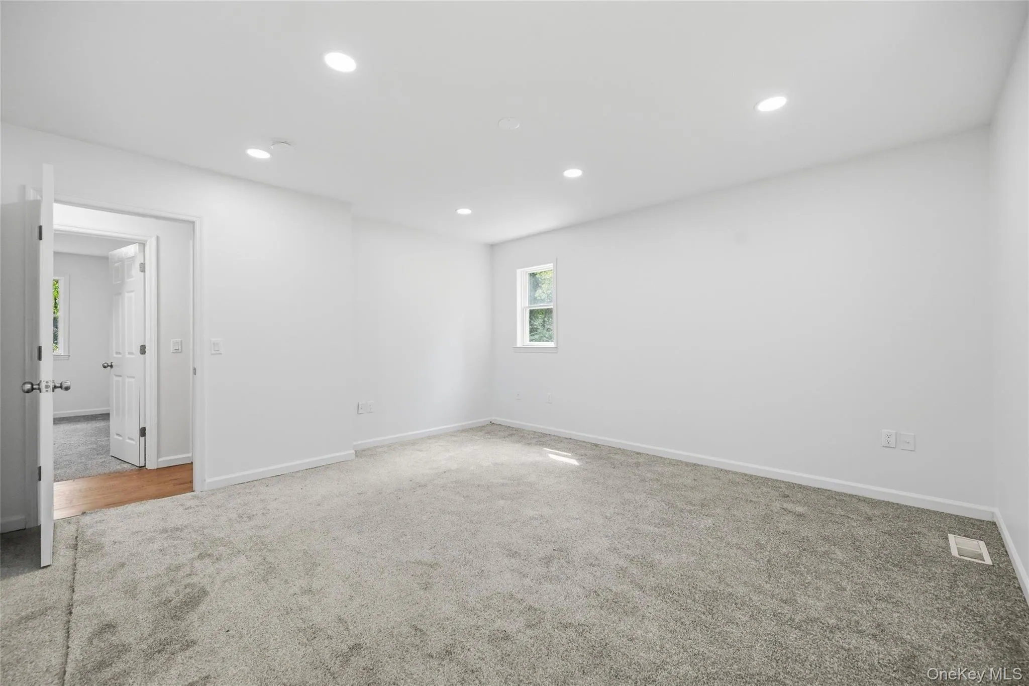 1 Christopher Way, Newburgh (town), NY, 3 Bedrooms Bedrooms, 5 Rooms Rooms,2 BathroomsBathrooms,Residential,For Rent,Christopher,0,1038587 1 Christopher Way, Newburgh (town), NY, 3 Bedrooms Bedrooms, 5 Rooms Rooms,2 BathroomsBathrooms,Residential,For Rent,Christopher,0,1038587