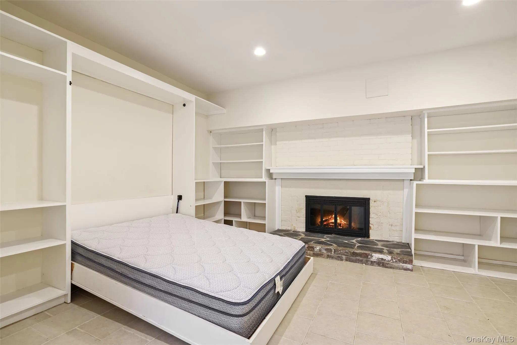 19 Skyview Drive, North Castle, NY, 3 Bedrooms Bedrooms, 8 Rooms Rooms,3 BathroomsBathrooms,Residential Lease,For Rent,Skyview,0,1038588 19 Skyview Drive, North Castle, NY, 3 Bedrooms Bedrooms, 8 Rooms Rooms,3 BathroomsBathrooms,Residential Lease,For Rent,Skyview,0,1038588