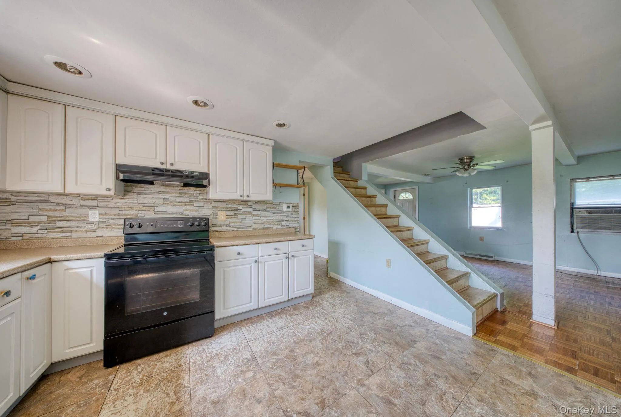 14 Airport Road, Middletown, NY, 2 Bedrooms Bedrooms, 6 Rooms Rooms,1 BathroomBathrooms,Residential,For Rent,Airport,0,1038590 14 Airport Road, Middletown, NY, 2 Bedrooms Bedrooms, 6 Rooms Rooms,1 BathroomBathrooms,Residential,For Rent,Airport,0,1038590