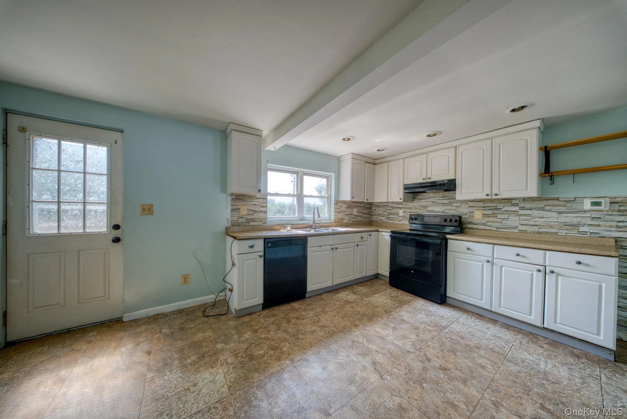 14 Airport Road, Middletown, NY, 2 Bedrooms Bedrooms, 6 Rooms Rooms,1 BathroomBathrooms,Residential,For Rent,Airport,0,1038590 14 Airport Road, Middletown, NY, 2 Bedrooms Bedrooms, 6 Rooms Rooms,1 BathroomBathrooms,Residential,For Rent,Airport,0,1038590