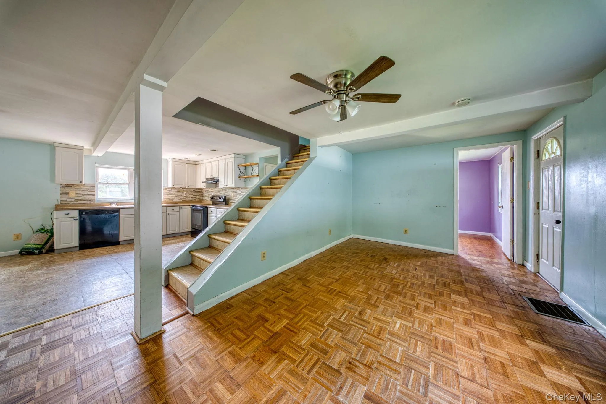 14 Airport Road, Middletown, NY, 2 Bedrooms Bedrooms, 6 Rooms Rooms,1 BathroomBathrooms,Residential,For Rent,Airport,0,1038590 14 Airport Road, Middletown, NY, 2 Bedrooms Bedrooms, 6 Rooms Rooms,1 BathroomBathrooms,Residential,For Rent,Airport,0,1038590