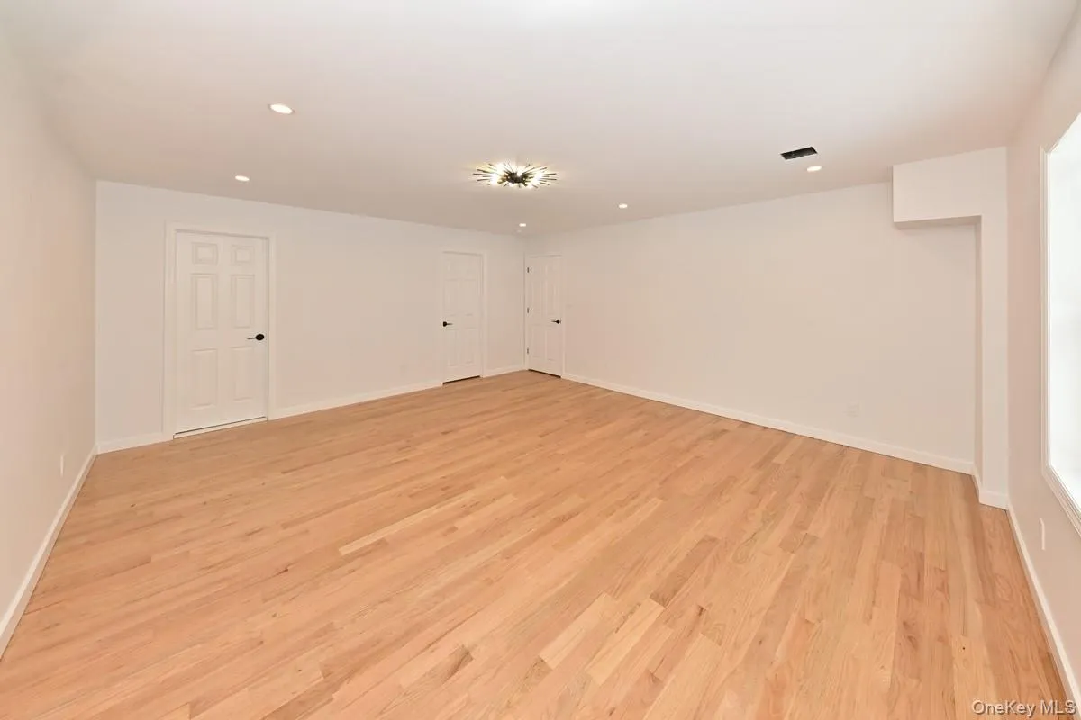 38 Johnsontown Road, Ramapo, NY, 4 Bedrooms Bedrooms, 10 Rooms Rooms,3 BathroomsBathrooms,Residential,For Rent,Johnsontown,0,1038597 38 Johnsontown Road, Ramapo, NY, 4 Bedrooms Bedrooms, 10 Rooms Rooms,3 BathroomsBathrooms,Residential,For Rent,Johnsontown,0,1038597