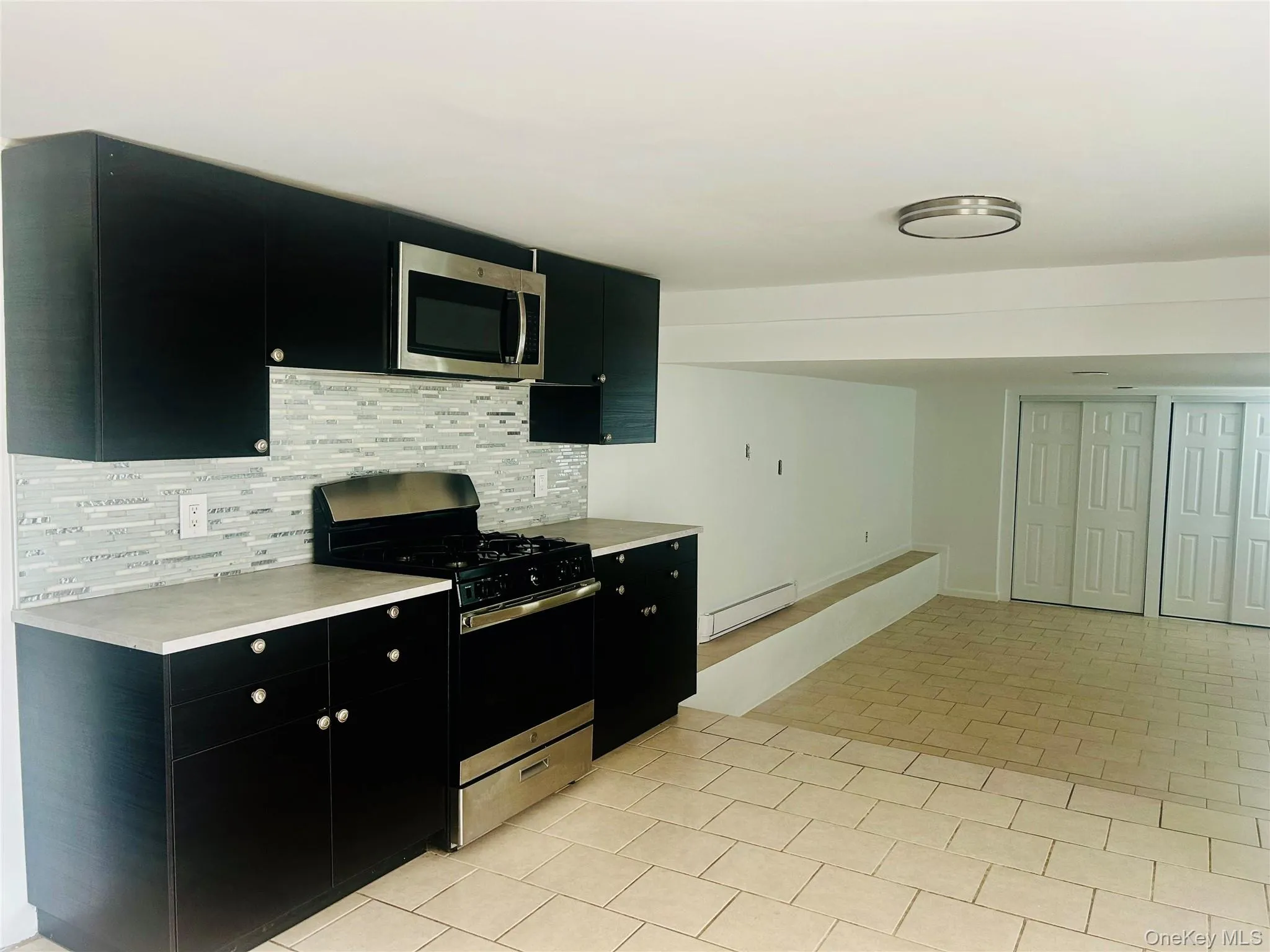 105 Mitchell Avenue, Long Beach, NY, 2 Bedrooms Bedrooms, 4 Rooms Rooms,1 BathroomBathrooms,Residential Lease,For Rent,Mitchell,0,1038599 105 Mitchell Avenue, Long Beach, NY, 2 Bedrooms Bedrooms, 4 Rooms Rooms,1 BathroomBathrooms,Residential Lease,For Rent,Mitchell,0,1038599