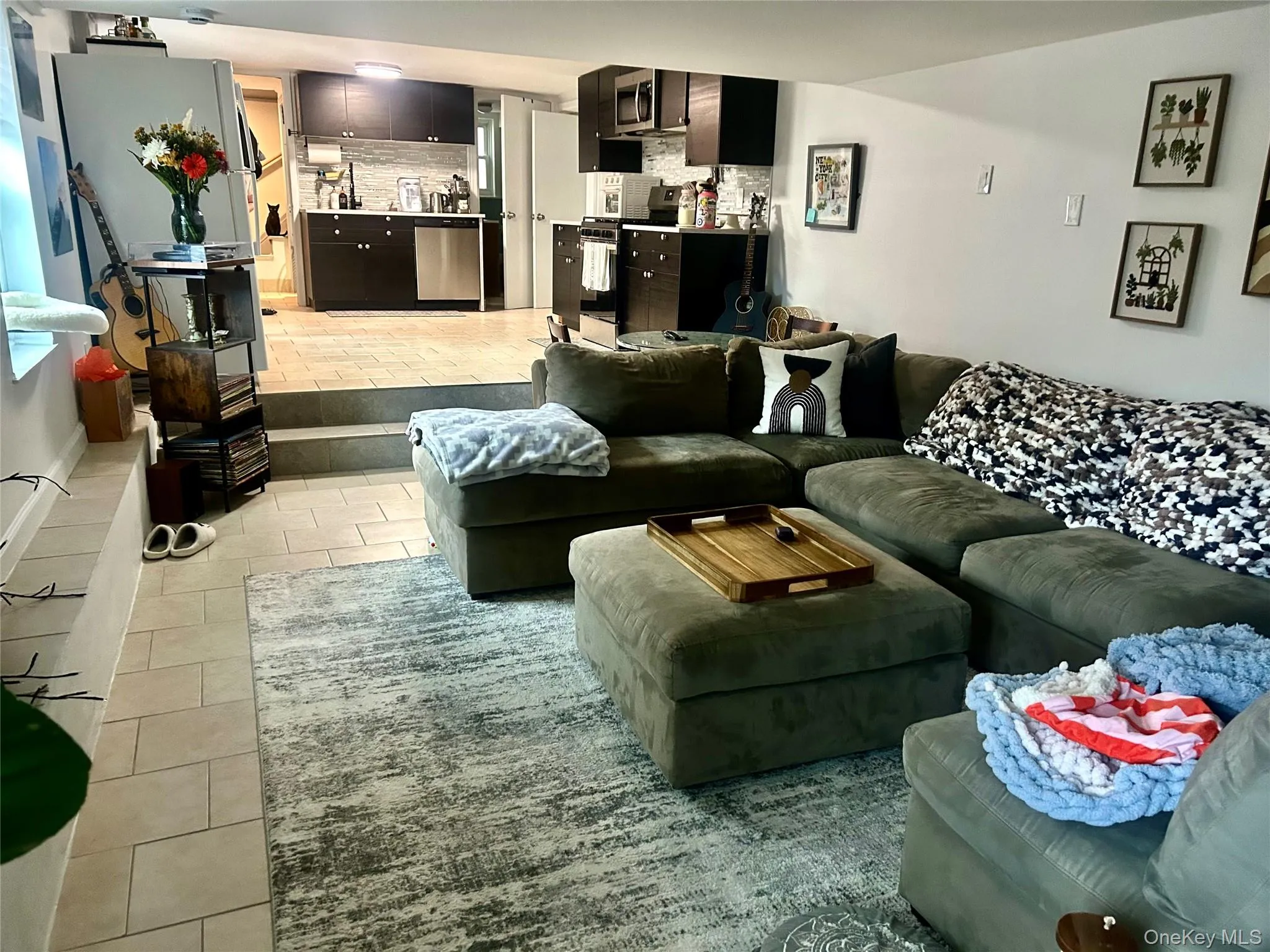105 Mitchell Avenue, Long Beach, NY, 2 Bedrooms Bedrooms, 4 Rooms Rooms,1 BathroomBathrooms,Residential Lease,For Rent,Mitchell,0,1038599 105 Mitchell Avenue, Long Beach, NY, 2 Bedrooms Bedrooms, 4 Rooms Rooms,1 BathroomBathrooms,Residential Lease,For Rent,Mitchell,0,1038599