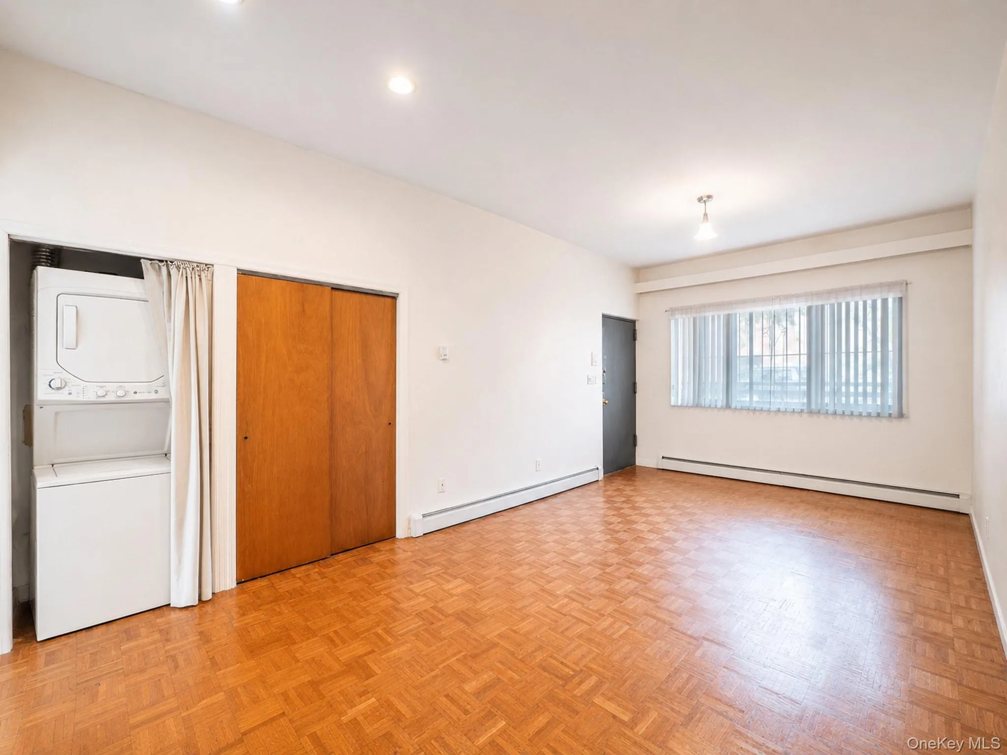 9206 50th Avenue, New York, NY, 2 Bedrooms Bedrooms, 6 Rooms Rooms,2 BathroomsBathrooms,Residential,For Rent,50th,0,1038602 9206 50th Avenue, New York, NY, 2 Bedrooms Bedrooms, 6 Rooms Rooms,2 BathroomsBathrooms,Residential,For Rent,50th,0,1038602