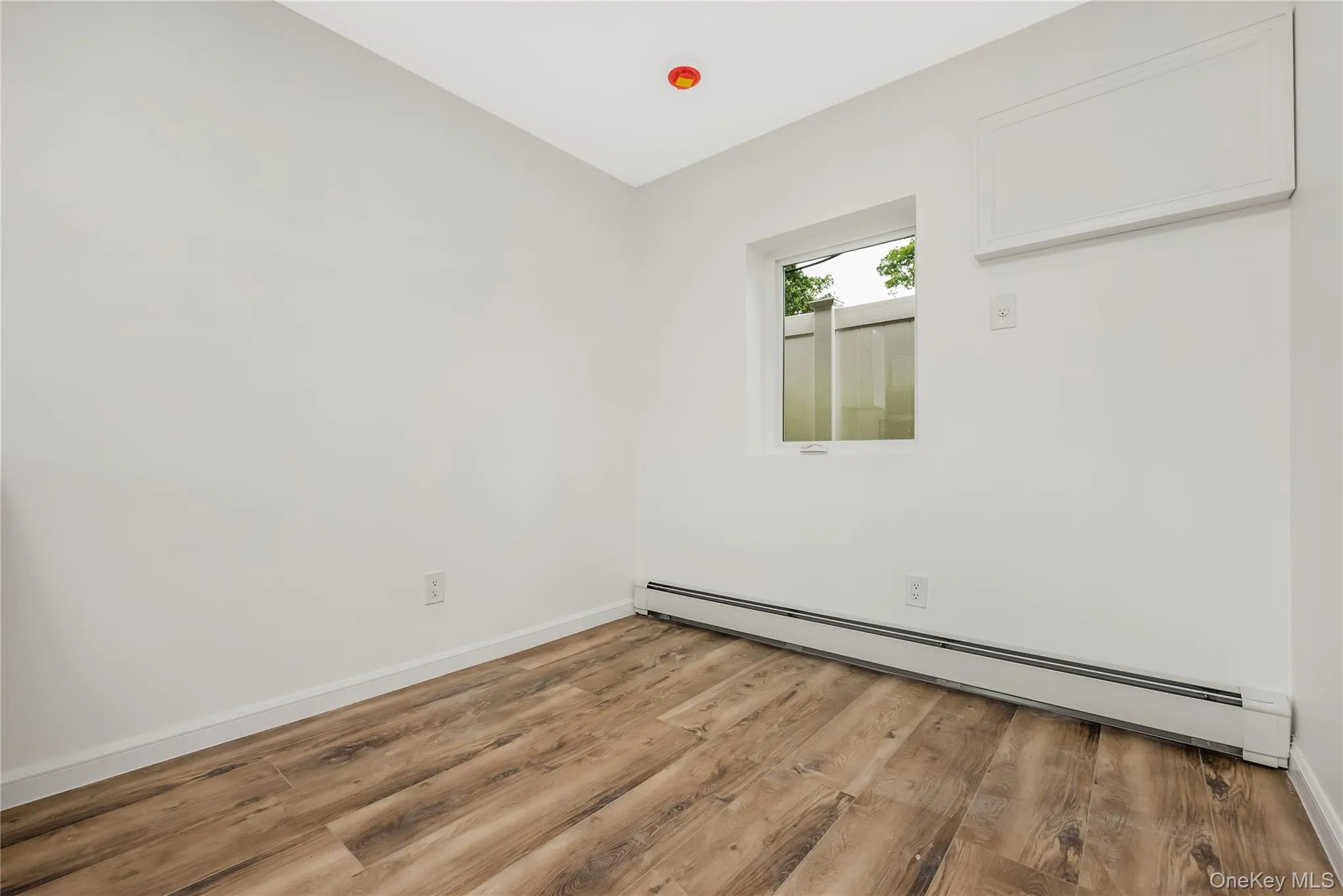 29 Tyler Street, Brookhaven, NY, 1 Bedroom Bedrooms, 3 Rooms Rooms,1 BathroomBathrooms,Residential Lease,For Rent,Tyler,0,1038607 29 Tyler Street, Brookhaven, NY, 1 Bedroom Bedrooms, 3 Rooms Rooms,1 BathroomBathrooms,Residential Lease,For Rent,Tyler,0,1038607