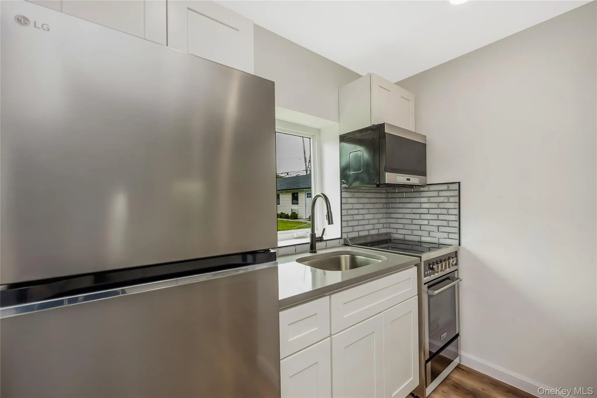 29 Tyler Street, Brookhaven, NY, 1 Bedroom Bedrooms, 3 Rooms Rooms,1 BathroomBathrooms,Residential Lease,For Rent,Tyler,0,1038607 29 Tyler Street, Brookhaven, NY, 1 Bedroom Bedrooms, 3 Rooms Rooms,1 BathroomBathrooms,Residential Lease,For Rent,Tyler,0,1038607