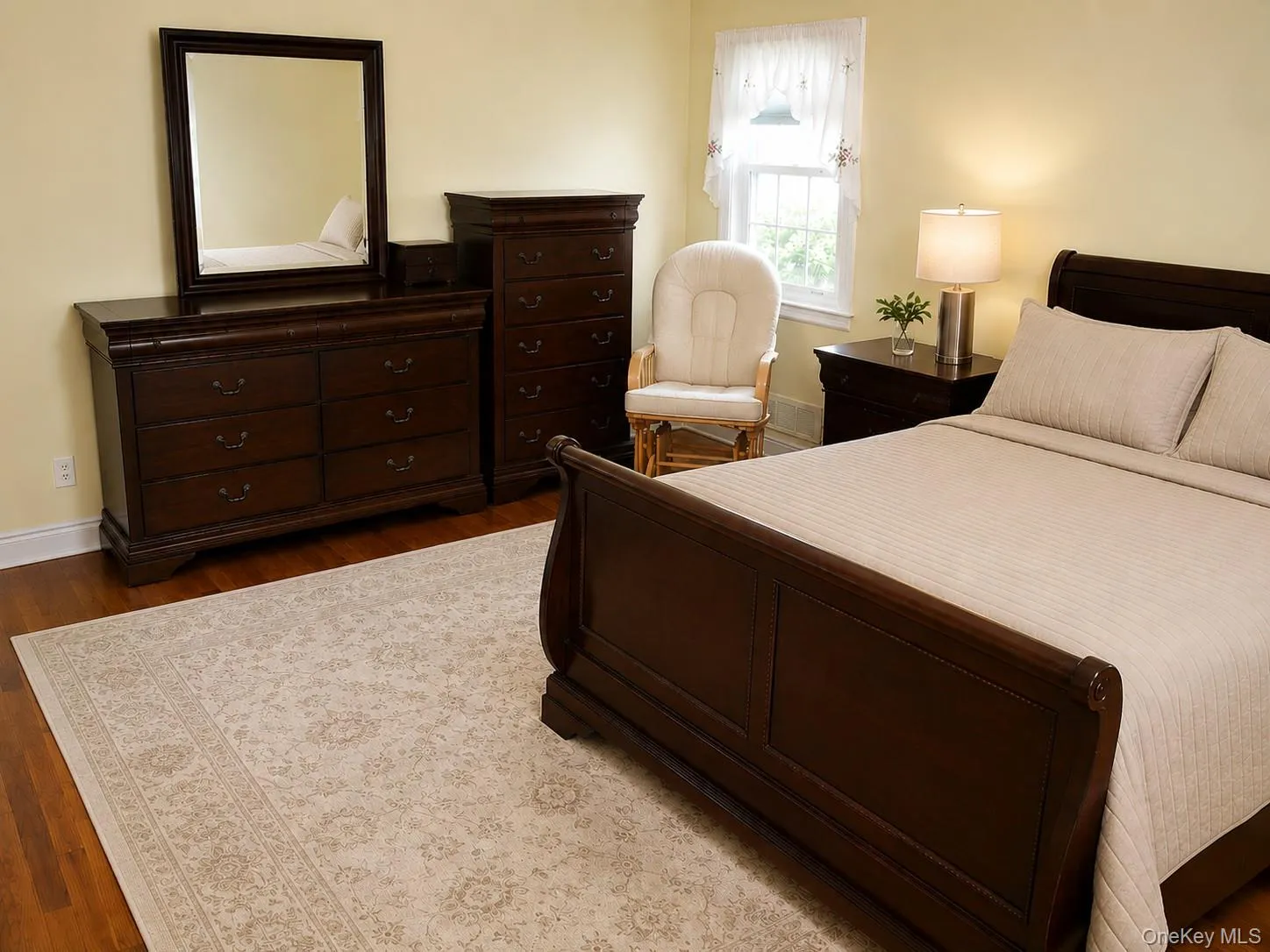 174 Waverly Road, New Rochelle, NY, 4 Bedrooms Bedrooms, 8 Rooms Rooms,3 BathroomsBathrooms,Residential Lease,For Rent,Waverly,0,1038609 174 Waverly Road, New Rochelle, NY, 4 Bedrooms Bedrooms, 8 Rooms Rooms,3 BathroomsBathrooms,Residential Lease,For Rent,Waverly,0,1038609