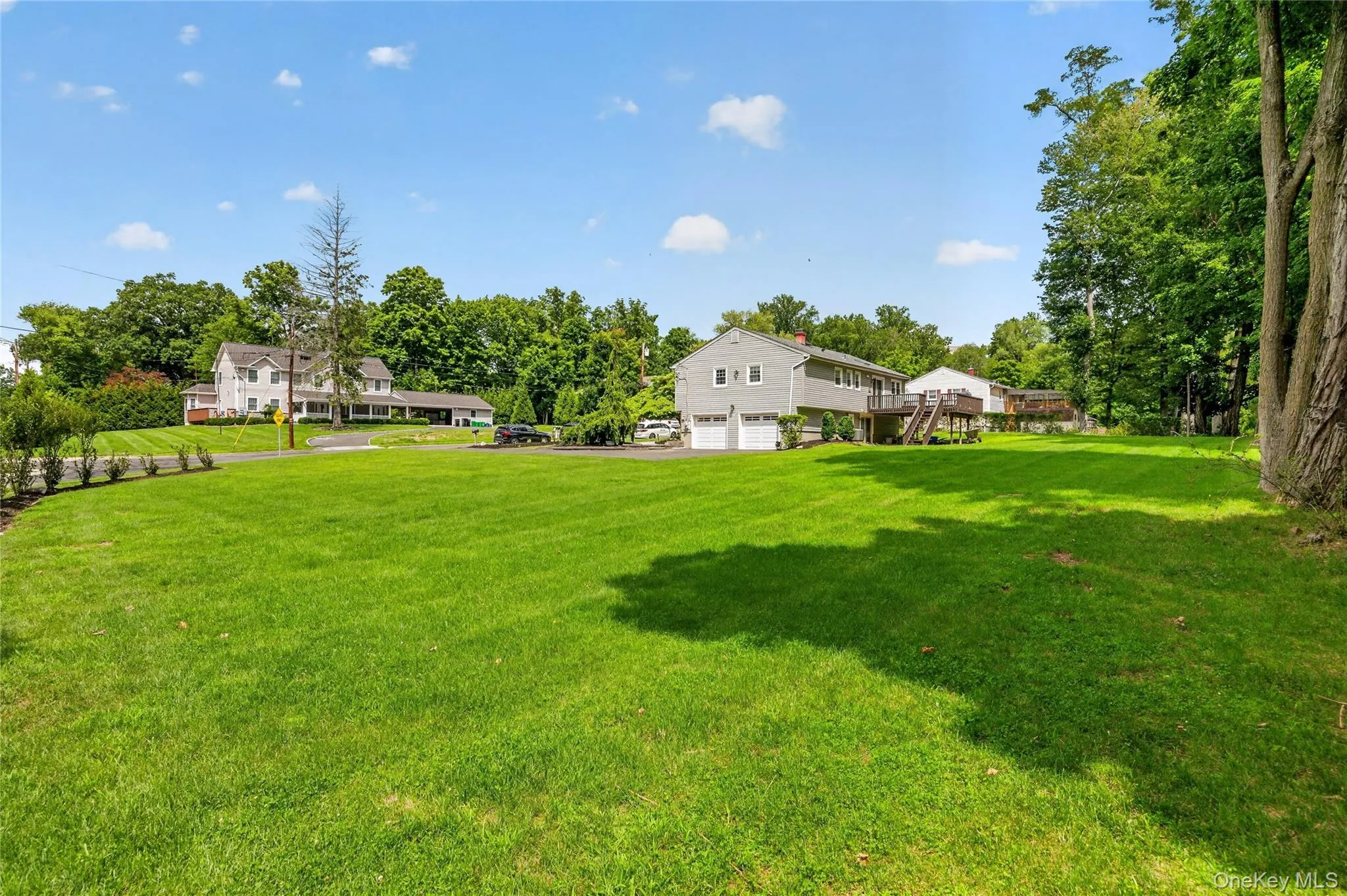 Enjoy a park-like backyard! Enjoy a park-like backyard!