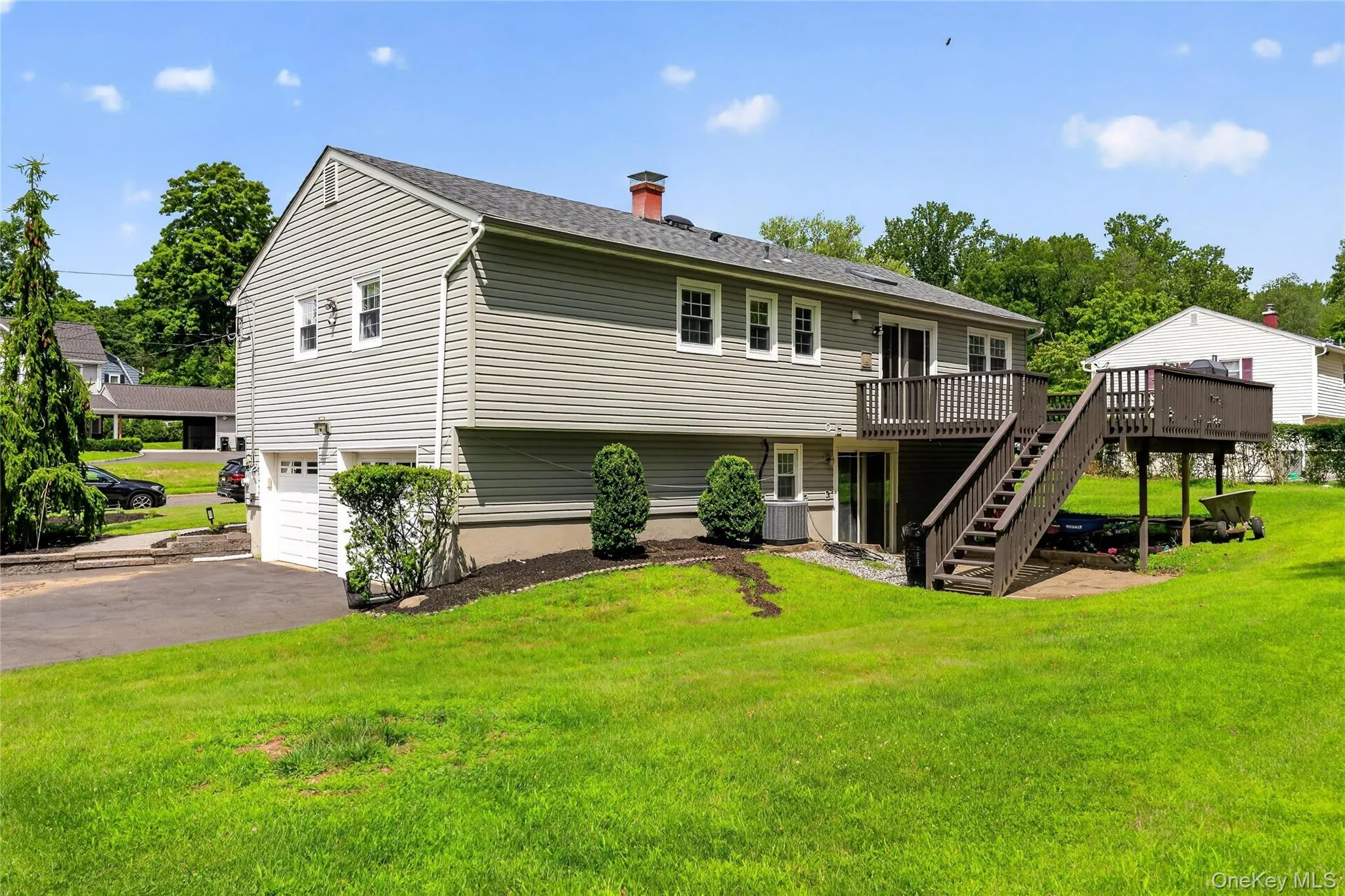 6 Linda Lane, Orangetown, NY, 4 Bedrooms Bedrooms, 10 Rooms Rooms,3 BathroomsBathrooms,Residential,For Rent,Linda,0,1038610 6 Linda Lane, Orangetown, NY, 4 Bedrooms Bedrooms, 10 Rooms Rooms,3 BathroomsBathrooms,Residential,For Rent,Linda,0,1038610