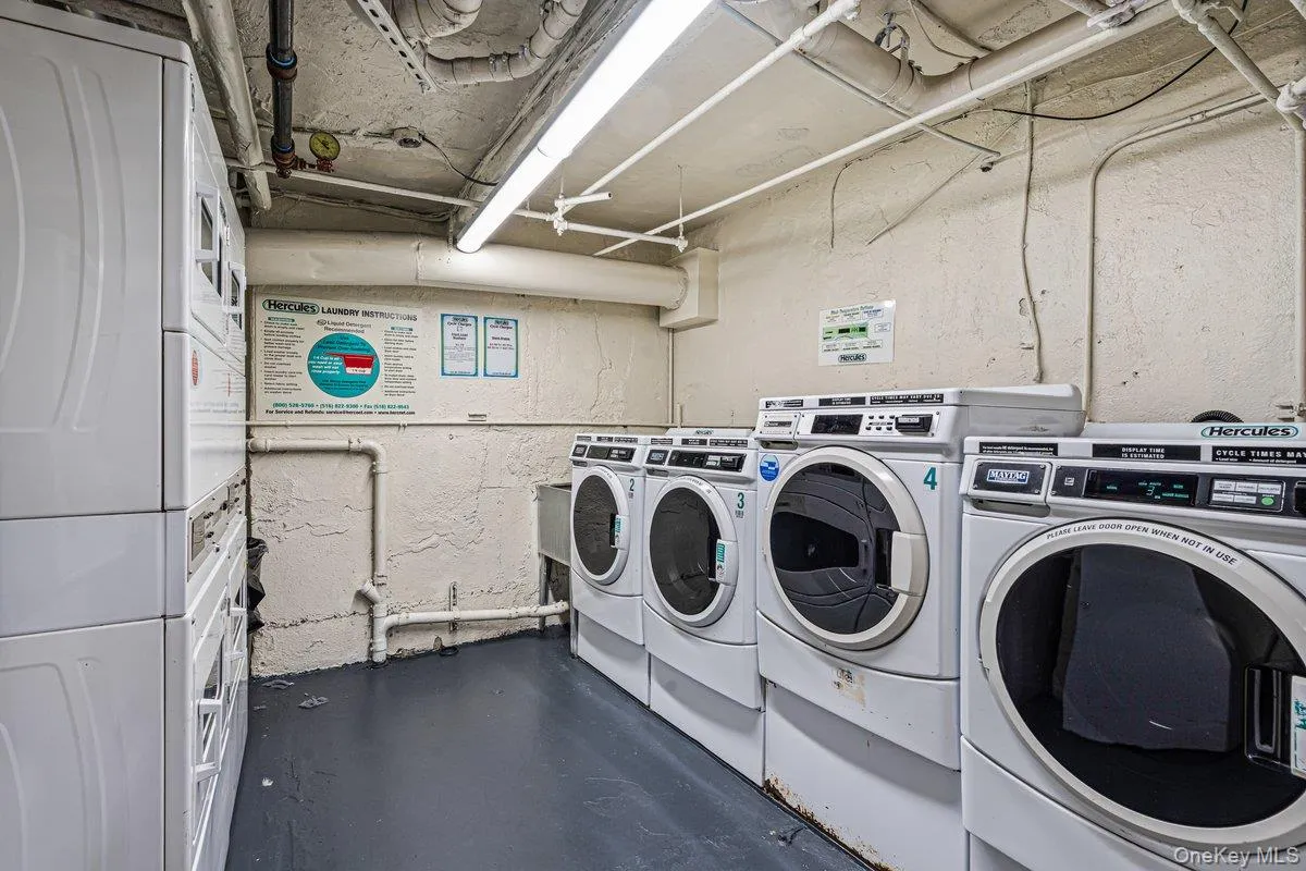111-45 76 Avenue, New York, NY, 2 Bedrooms Bedrooms, 3 Rooms Rooms,1 BathroomBathrooms,Residential,For Rent,76,0,1038616 111-45 76 Avenue, New York, NY, 2 Bedrooms Bedrooms, 3 Rooms Rooms,1 BathroomBathrooms,Residential,For Rent,76,0,1038616