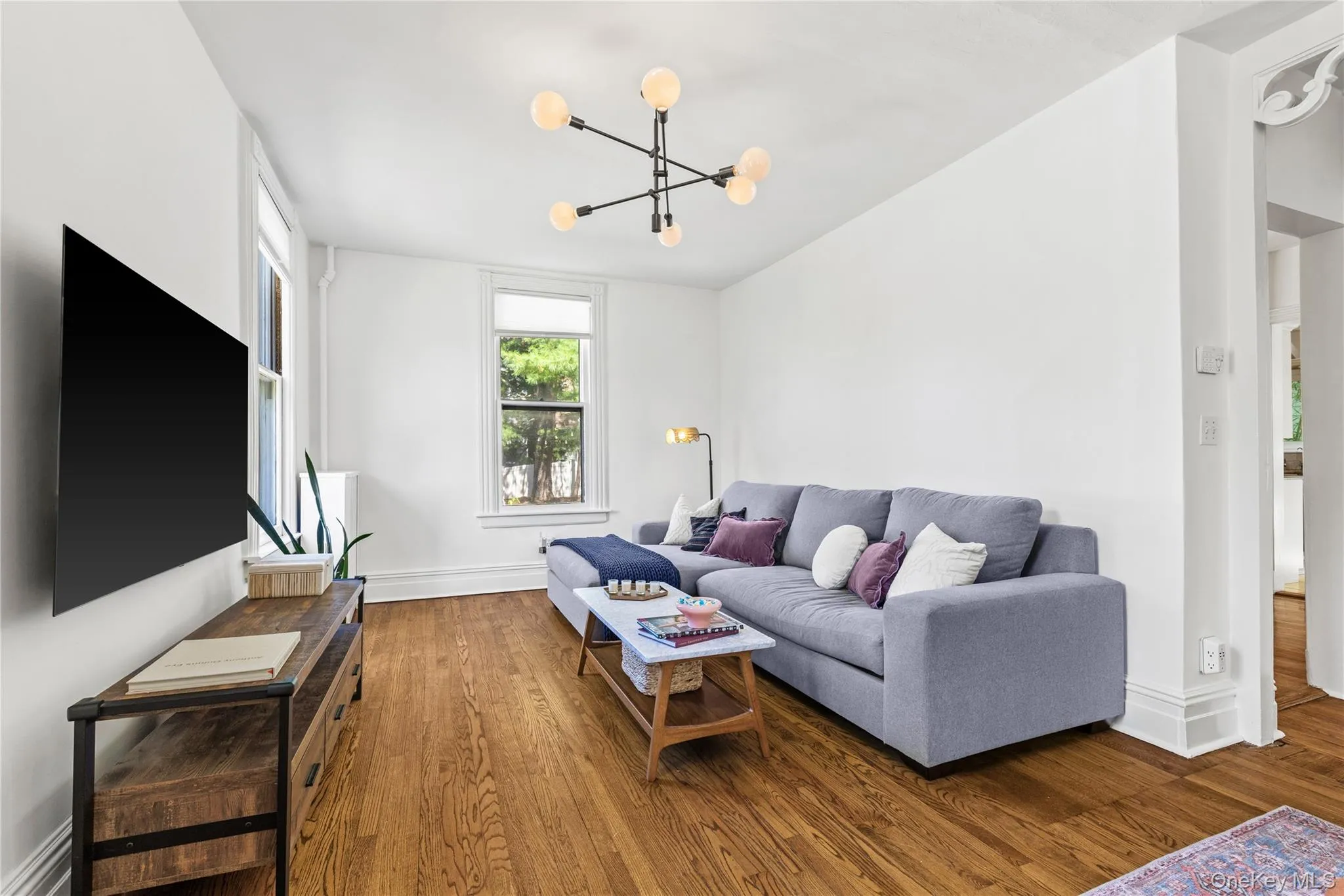 113 Brambach Road, Scarsdale, NY, 3 Bedrooms Bedrooms, 7 Rooms Rooms,2 BathroomsBathrooms,Residential,For Rent,Brambach,0,1038619 113 Brambach Road, Scarsdale, NY, 3 Bedrooms Bedrooms, 7 Rooms Rooms,2 BathroomsBathrooms,Residential,For Rent,Brambach,0,1038619