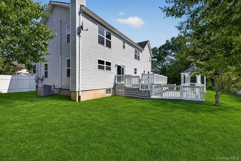 296 Westchester Avenue, West Babylon, NY, 6 Bedrooms Bedrooms, 10 Rooms Rooms,4 BathroomsBathrooms,Residential,For Rent,Westchester,0,1038621 296 Westchester Avenue, West Babylon, NY, 6 Bedrooms Bedrooms, 10 Rooms Rooms,4 BathroomsBathrooms,Residential,For Rent,Westchester,0,1038621