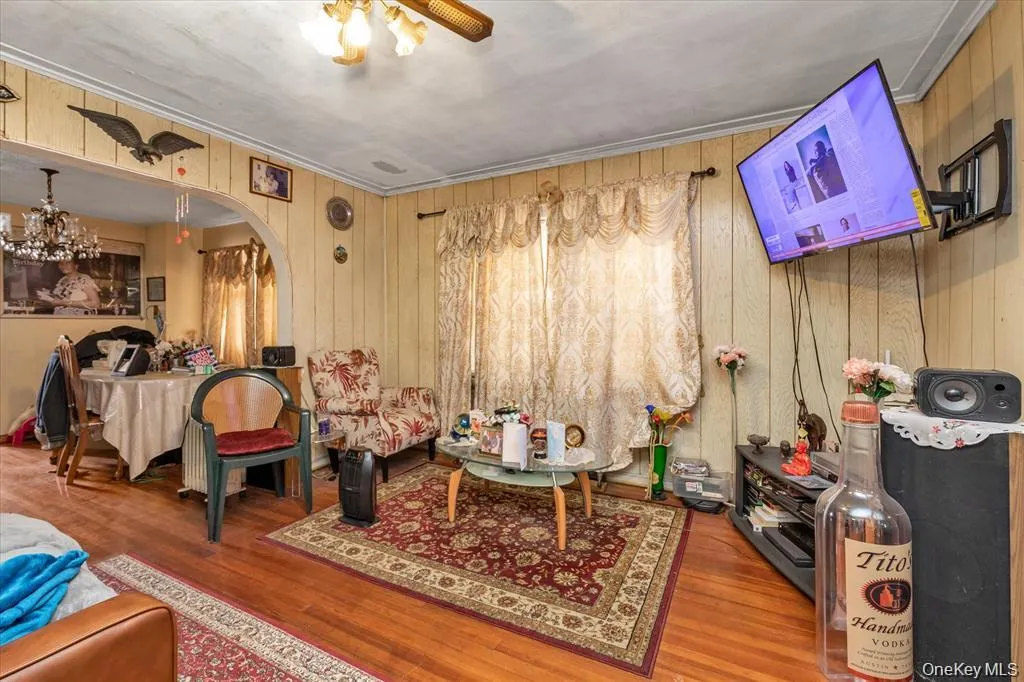 190-26 118th Avenue, New York, NY, 3 Bedrooms Bedrooms, 8 Rooms Rooms,2 BathroomsBathrooms,Residential,For Rent,118th,0,1038624 190-26 118th Avenue, New York, NY, 3 Bedrooms Bedrooms, 8 Rooms Rooms,2 BathroomsBathrooms,Residential,For Rent,118th,0,1038624