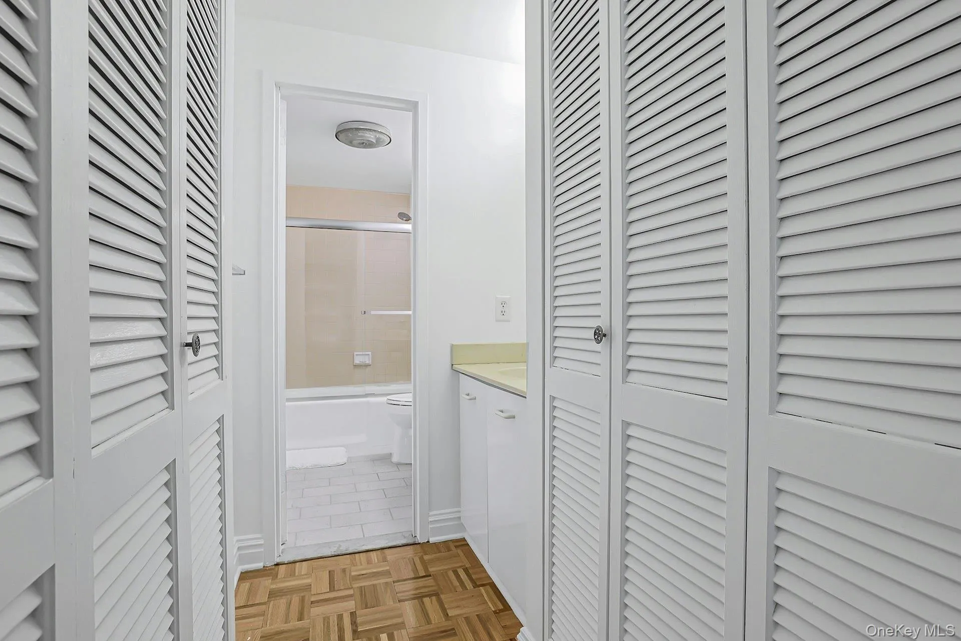 1270 North Avenue, Eastchester, NY, 1 Bedroom Bedrooms, 4 Rooms Rooms,1 BathroomBathrooms,Residential,For Rent,North,0,1038628 1270 North Avenue, Eastchester, NY, 1 Bedroom Bedrooms, 4 Rooms Rooms,1 BathroomBathrooms,Residential,For Rent,North,0,1038628