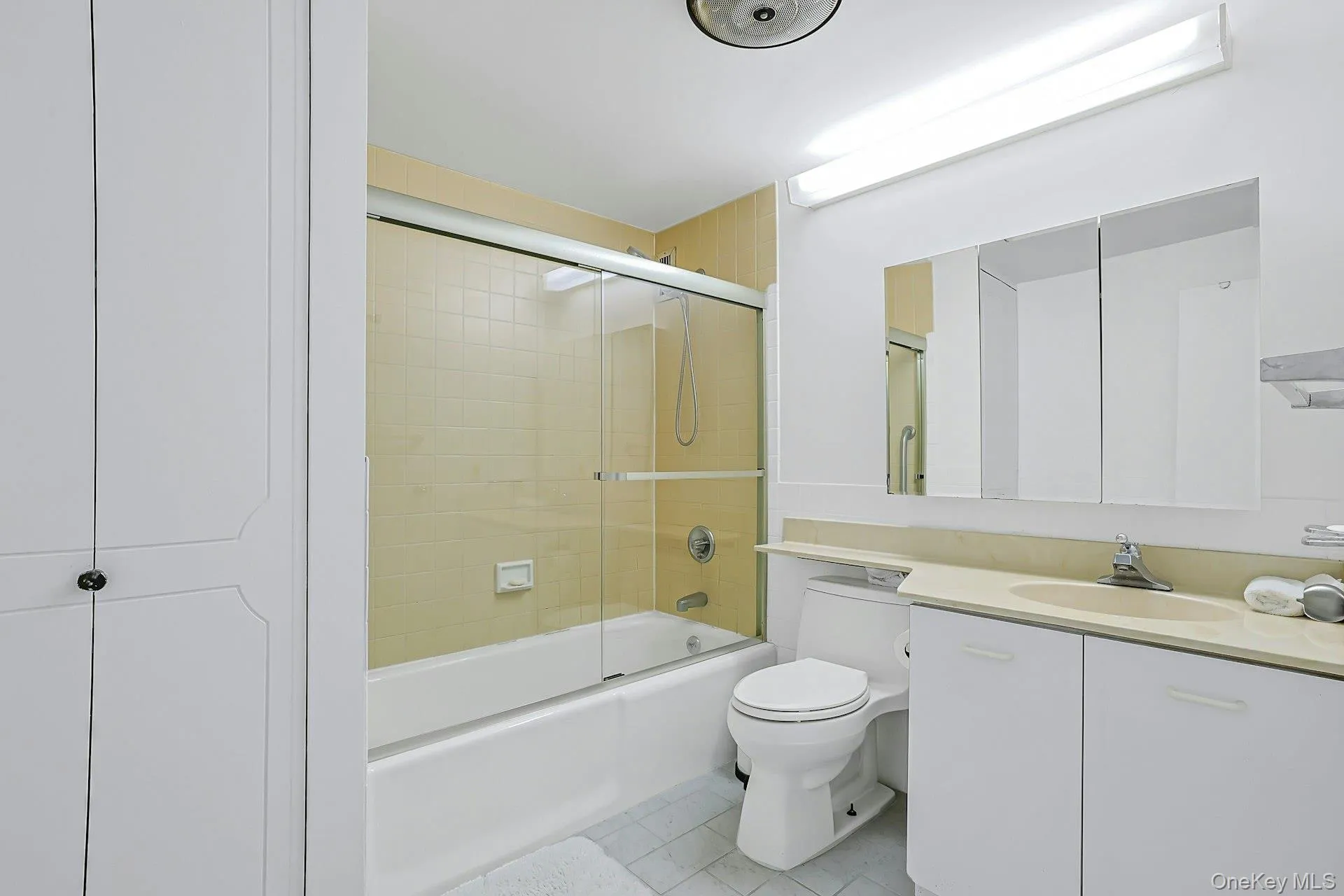 1270 North Avenue, Eastchester, NY, 1 Bedroom Bedrooms, 4 Rooms Rooms,1 BathroomBathrooms,Residential,For Rent,North,0,1038628 1270 North Avenue, Eastchester, NY, 1 Bedroom Bedrooms, 4 Rooms Rooms,1 BathroomBathrooms,Residential,For Rent,North,0,1038628