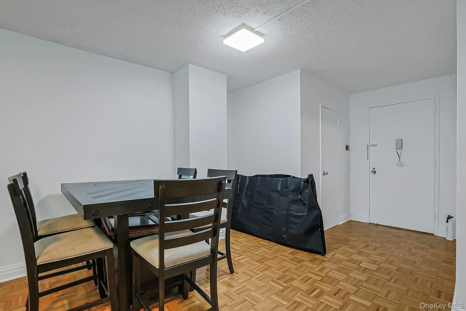 1270 North Avenue, Eastchester, NY, 1 Bedroom Bedrooms, 4 Rooms Rooms,1 BathroomBathrooms,Residential,For Rent,North,0,1038628 1270 North Avenue, Eastchester, NY, 1 Bedroom Bedrooms, 4 Rooms Rooms,1 BathroomBathrooms,Residential,For Rent,North,0,1038628