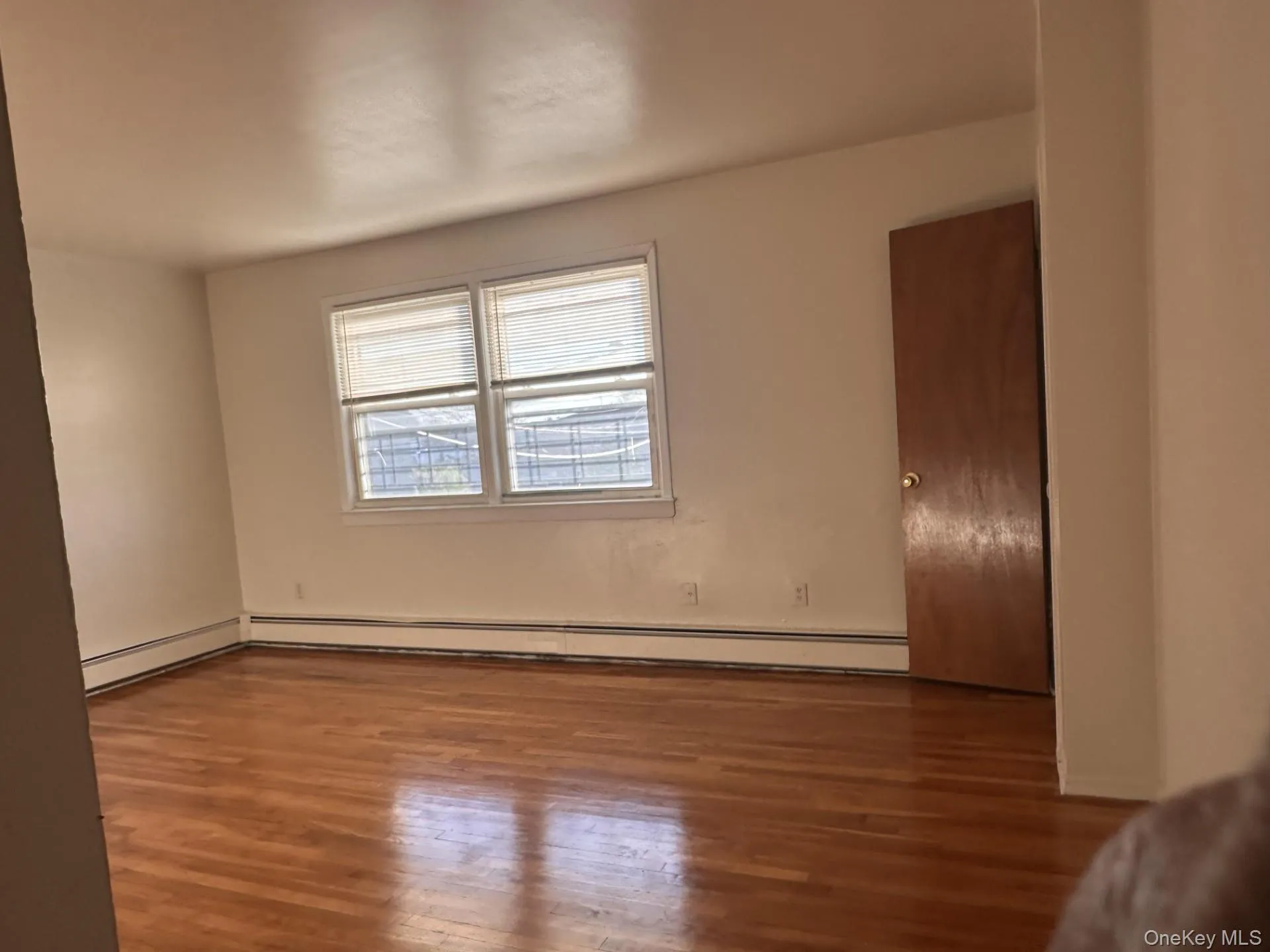 45 Benedict Avenue, Hempstead, NY, 1 Bedroom Bedrooms, 3 Rooms Rooms,1 BathroomBathrooms,Residential Lease,For Rent,Benedict,0,1038629 45 Benedict Avenue, Hempstead, NY, 1 Bedroom Bedrooms, 3 Rooms Rooms,1 BathroomBathrooms,Residential Lease,For Rent,Benedict,0,1038629