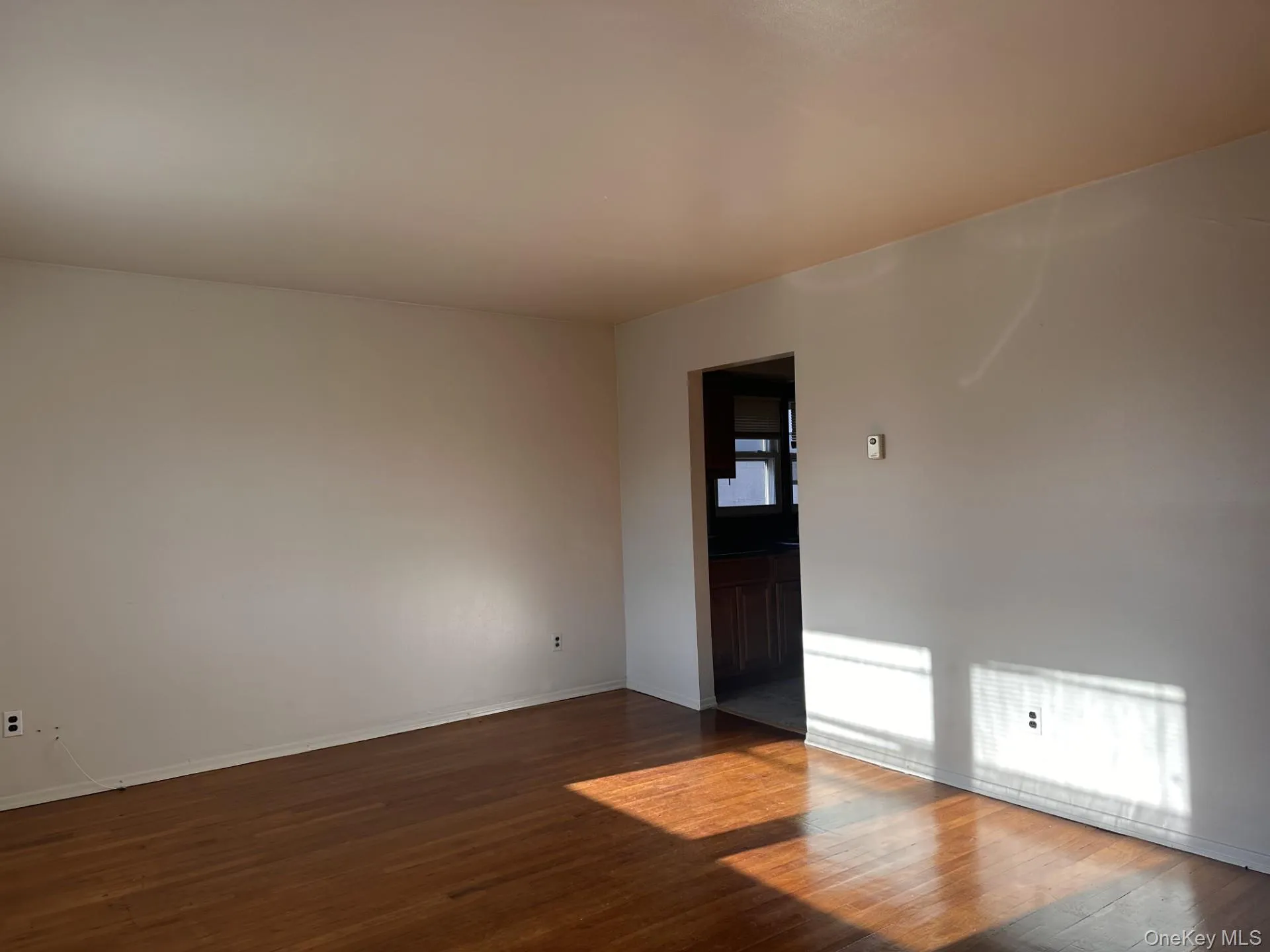 45 Benedict Avenue, Hempstead, NY, 1 Bedroom Bedrooms, 3 Rooms Rooms,1 BathroomBathrooms,Residential Lease,For Rent,Benedict,0,1038629 45 Benedict Avenue, Hempstead, NY, 1 Bedroom Bedrooms, 3 Rooms Rooms,1 BathroomBathrooms,Residential Lease,For Rent,Benedict,0,1038629