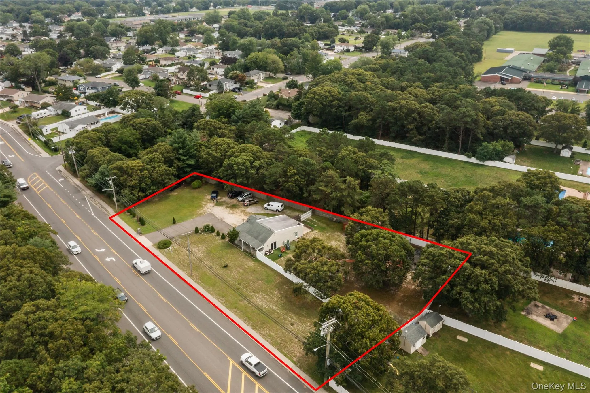 350 Hawkins Road, Brookhaven, NY, 2 Bedrooms Bedrooms, 5 Rooms Rooms,1 BathroomBathrooms,Residential,For Rent,Hawkins,0,1038637 350 Hawkins Road, Brookhaven, NY, 2 Bedrooms Bedrooms, 5 Rooms Rooms,1 BathroomBathrooms,Residential,For Rent,Hawkins,0,1038637