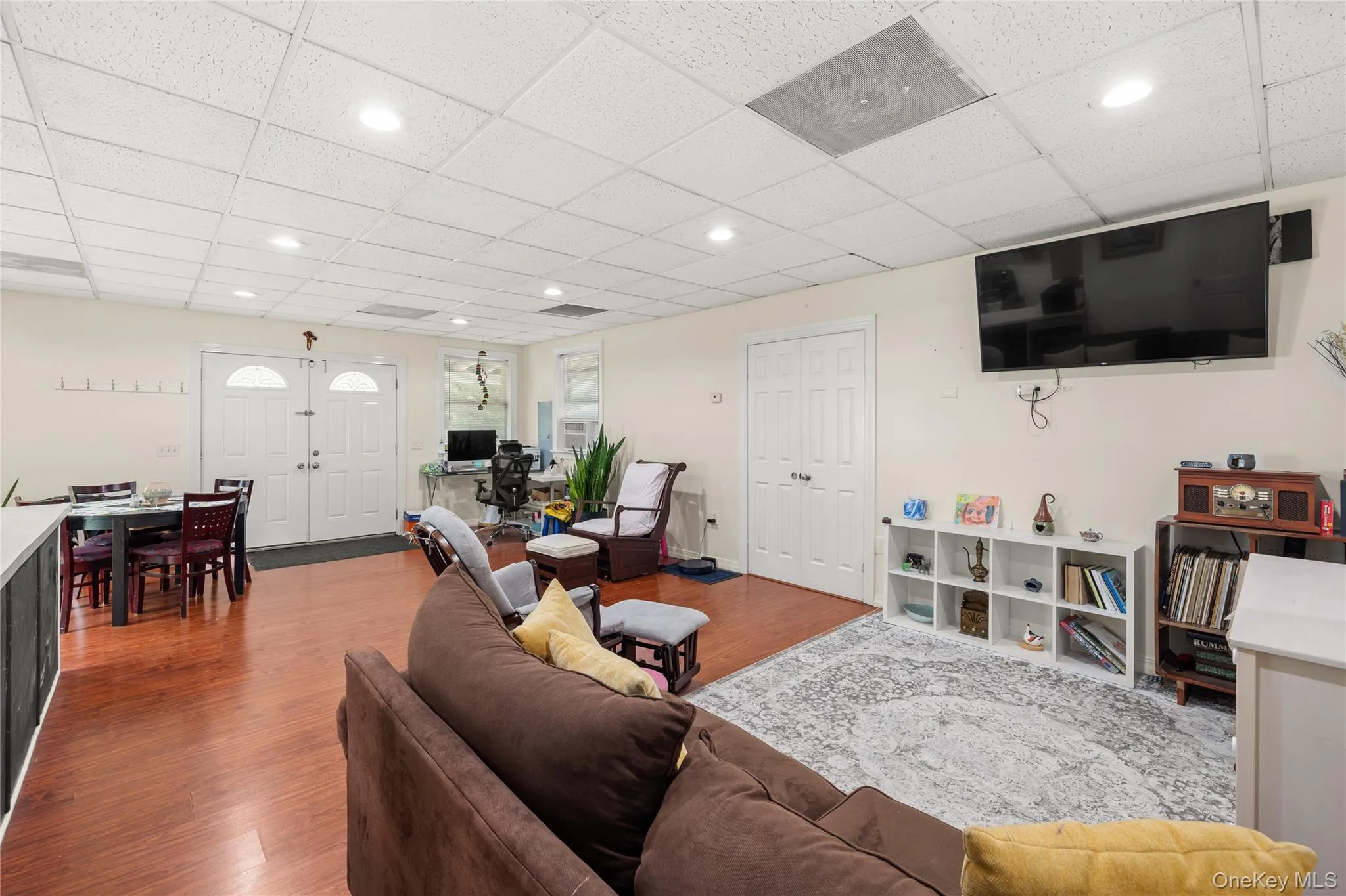 350 Hawkins Road, Brookhaven, NY, 2 Bedrooms Bedrooms, 5 Rooms Rooms,1 BathroomBathrooms,Residential,For Rent,Hawkins,0,1038637 350 Hawkins Road, Brookhaven, NY, 2 Bedrooms Bedrooms, 5 Rooms Rooms,1 BathroomBathrooms,Residential,For Rent,Hawkins,0,1038637
