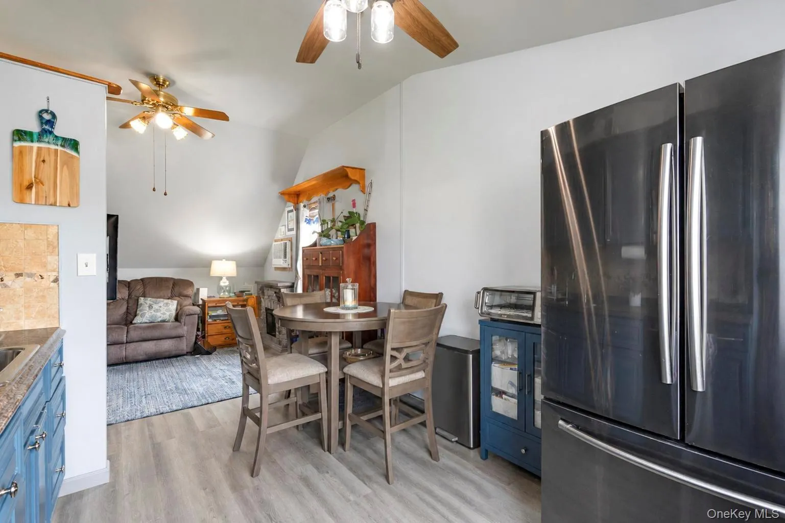 3 Laurie Drive, Oyster Bay, NY, 4 Bedrooms Bedrooms, 12 Rooms Rooms,2 BathroomsBathrooms,Residential,For Rent,Laurie,0,1038641 3 Laurie Drive, Oyster Bay, NY, 4 Bedrooms Bedrooms, 12 Rooms Rooms,2 BathroomsBathrooms,Residential,For Rent,Laurie,0,1038641