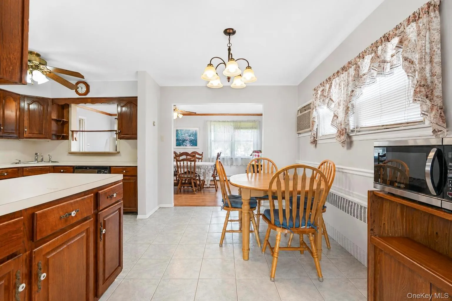 3 Laurie Drive, Oyster Bay, NY, 4 Bedrooms Bedrooms, 12 Rooms Rooms,2 BathroomsBathrooms,Residential,For Rent,Laurie,0,1038641 3 Laurie Drive, Oyster Bay, NY, 4 Bedrooms Bedrooms, 12 Rooms Rooms,2 BathroomsBathrooms,Residential,For Rent,Laurie,0,1038641