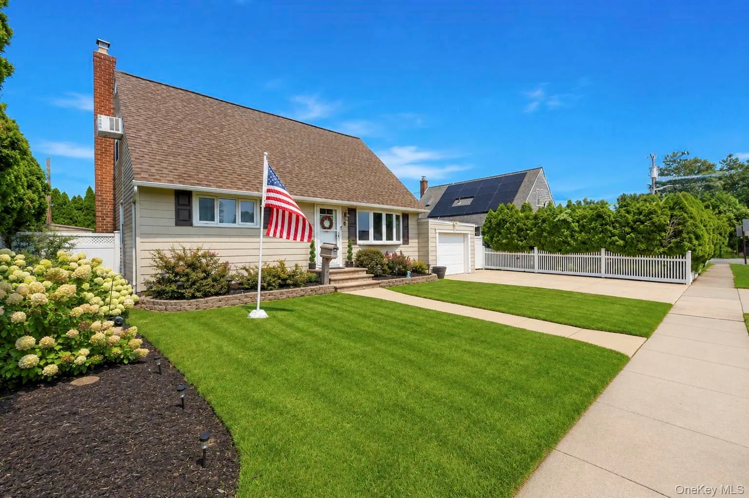 3 Laurie Drive, Oyster Bay, NY, 4 Bedrooms Bedrooms, 12 Rooms Rooms,2 BathroomsBathrooms,Residential,For Rent,Laurie,0,1038641 3 Laurie Drive, Oyster Bay, NY, 4 Bedrooms Bedrooms, 12 Rooms Rooms,2 BathroomsBathrooms,Residential,For Rent,Laurie,0,1038641