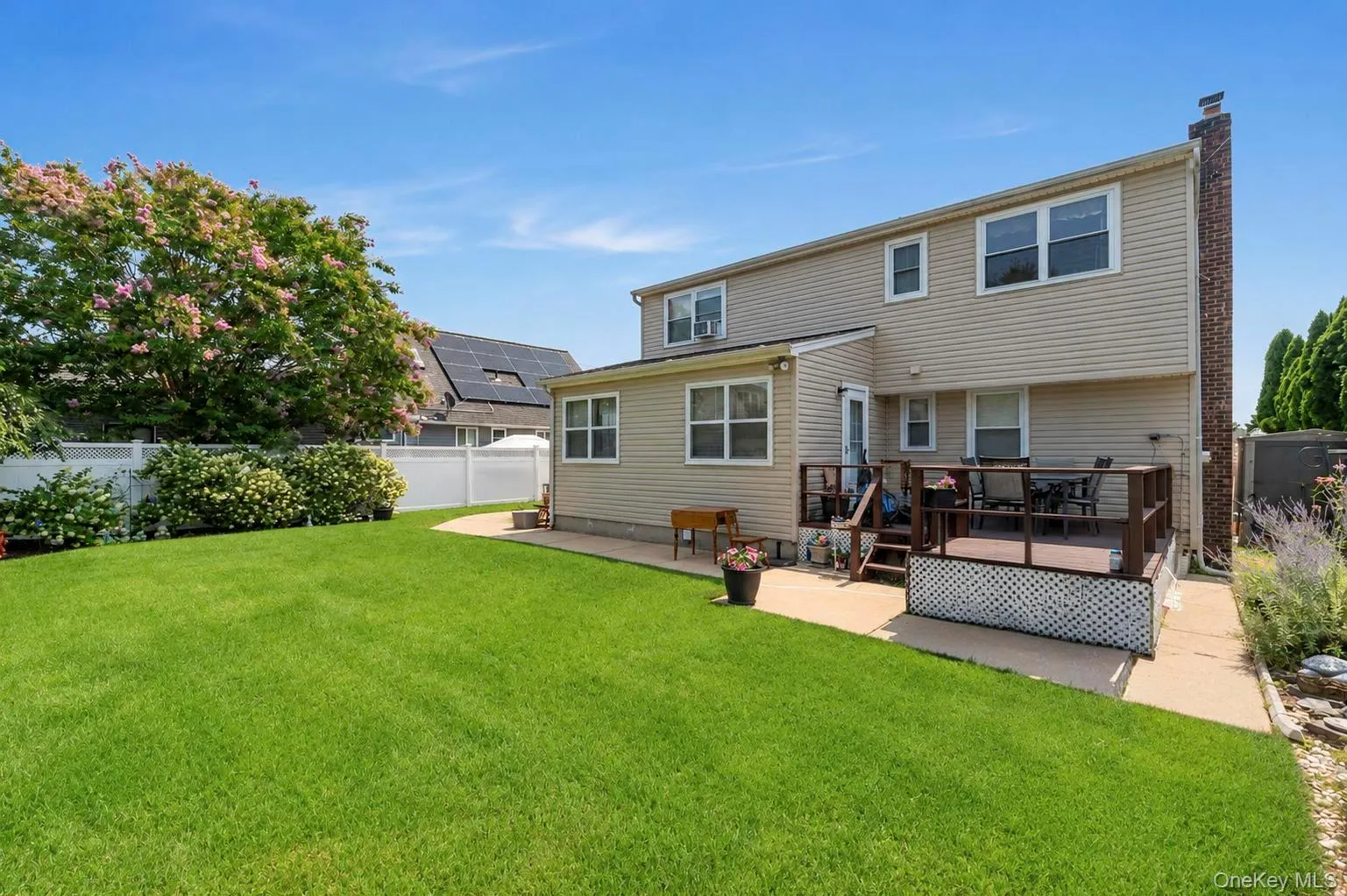 3 Laurie Drive, Oyster Bay, NY, 4 Bedrooms Bedrooms, 12 Rooms Rooms,2 BathroomsBathrooms,Residential,For Rent,Laurie,0,1038641 3 Laurie Drive, Oyster Bay, NY, 4 Bedrooms Bedrooms, 12 Rooms Rooms,2 BathroomsBathrooms,Residential,For Rent,Laurie,0,1038641