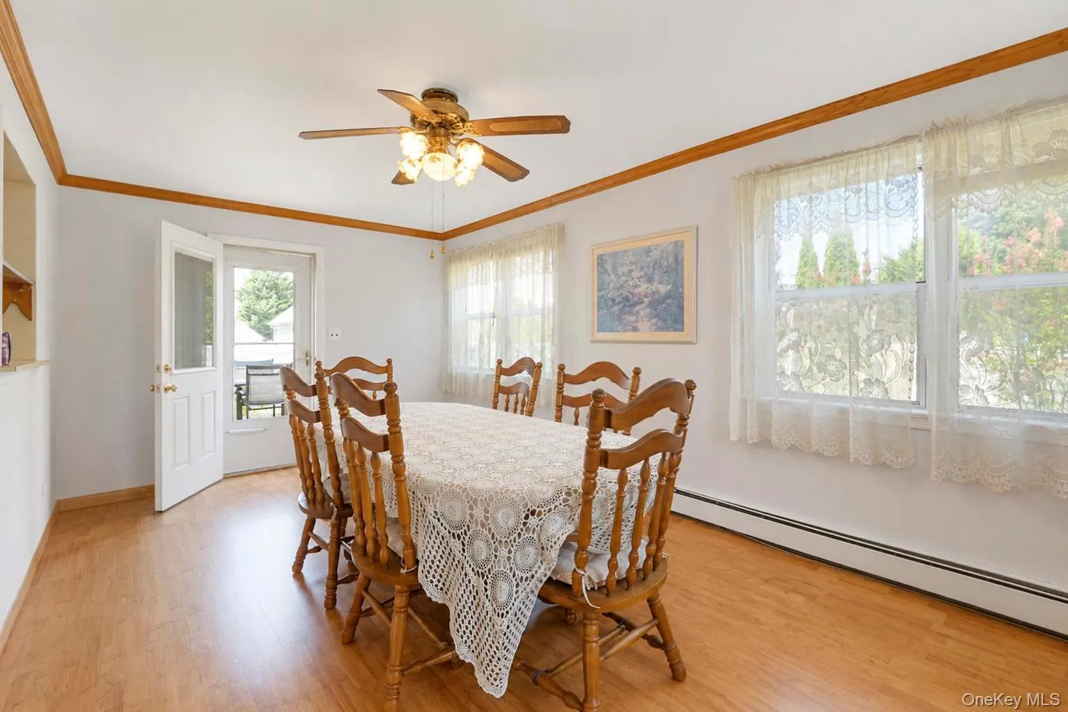 3 Laurie Drive, Oyster Bay, NY, 4 Bedrooms Bedrooms, 12 Rooms Rooms,2 BathroomsBathrooms,Residential,For Rent,Laurie,0,1038641 3 Laurie Drive, Oyster Bay, NY, 4 Bedrooms Bedrooms, 12 Rooms Rooms,2 BathroomsBathrooms,Residential,For Rent,Laurie,0,1038641