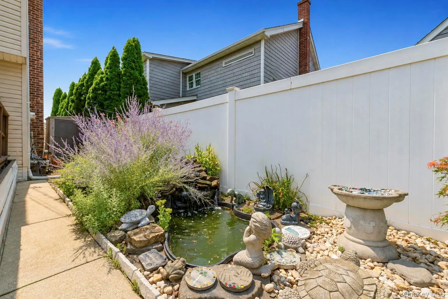 3 Laurie Drive, Oyster Bay, NY, 4 Bedrooms Bedrooms, 12 Rooms Rooms,2 BathroomsBathrooms,Residential,For Rent,Laurie,0,1038641 3 Laurie Drive, Oyster Bay, NY, 4 Bedrooms Bedrooms, 12 Rooms Rooms,2 BathroomsBathrooms,Residential,For Rent,Laurie,0,1038641