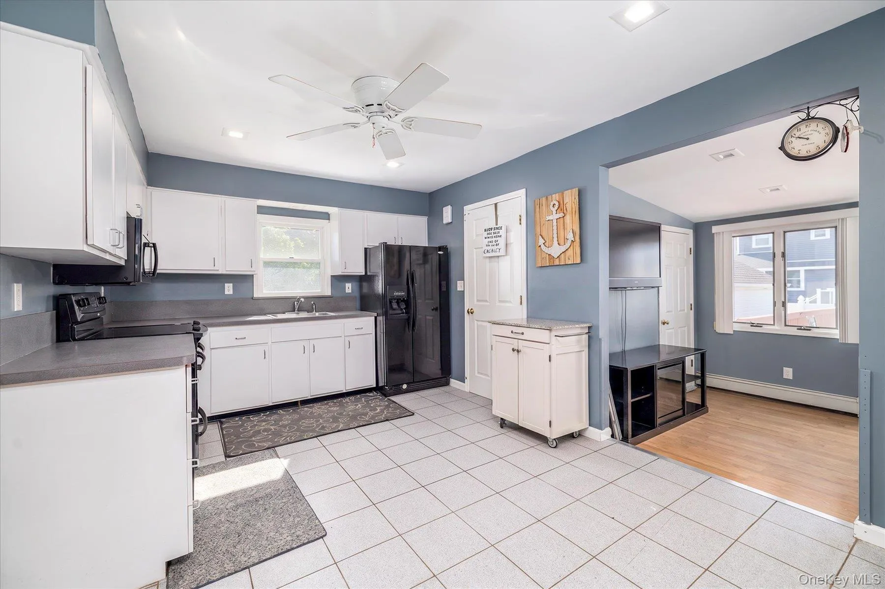 18 Dante Place, Babylon, NY, 3 Bedrooms Bedrooms, 7 Rooms Rooms,2 BathroomsBathrooms,Residential,For Rent,Dante,0,1038642 18 Dante Place, Babylon, NY, 3 Bedrooms Bedrooms, 7 Rooms Rooms,2 BathroomsBathrooms,Residential,For Rent,Dante,0,1038642