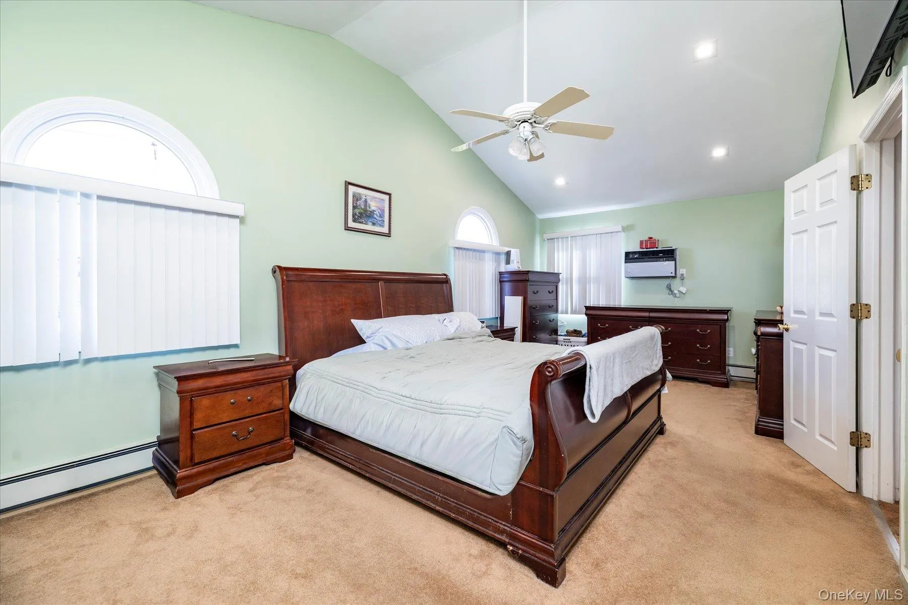 18 Dante Place, Babylon, NY, 3 Bedrooms Bedrooms, 7 Rooms Rooms,2 BathroomsBathrooms,Residential,For Rent,Dante,0,1038642 18 Dante Place, Babylon, NY, 3 Bedrooms Bedrooms, 7 Rooms Rooms,2 BathroomsBathrooms,Residential,For Rent,Dante,0,1038642